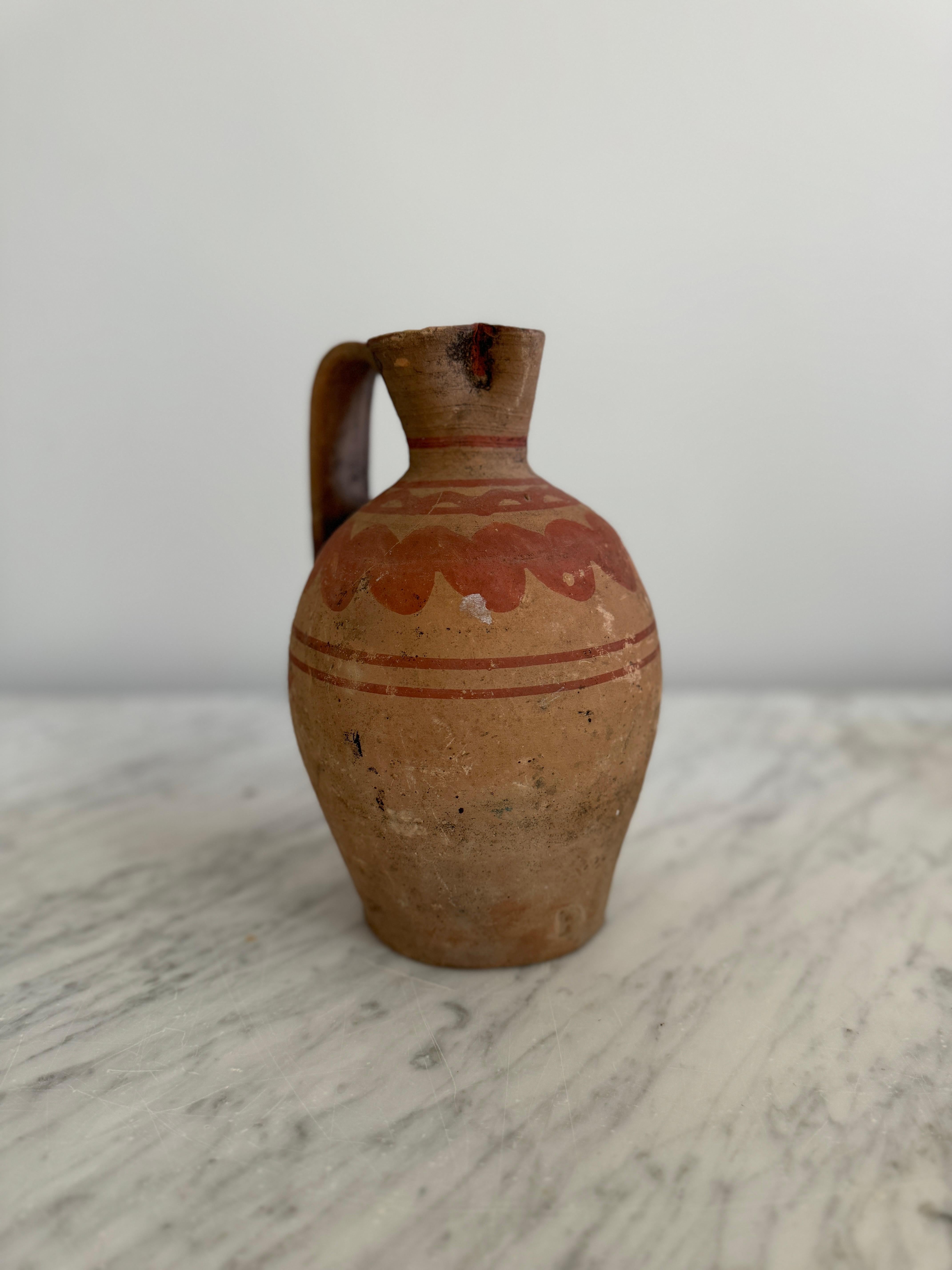 Terracotta pignata pot with half glaze In condizioni buone in vendita a Ventura, CA