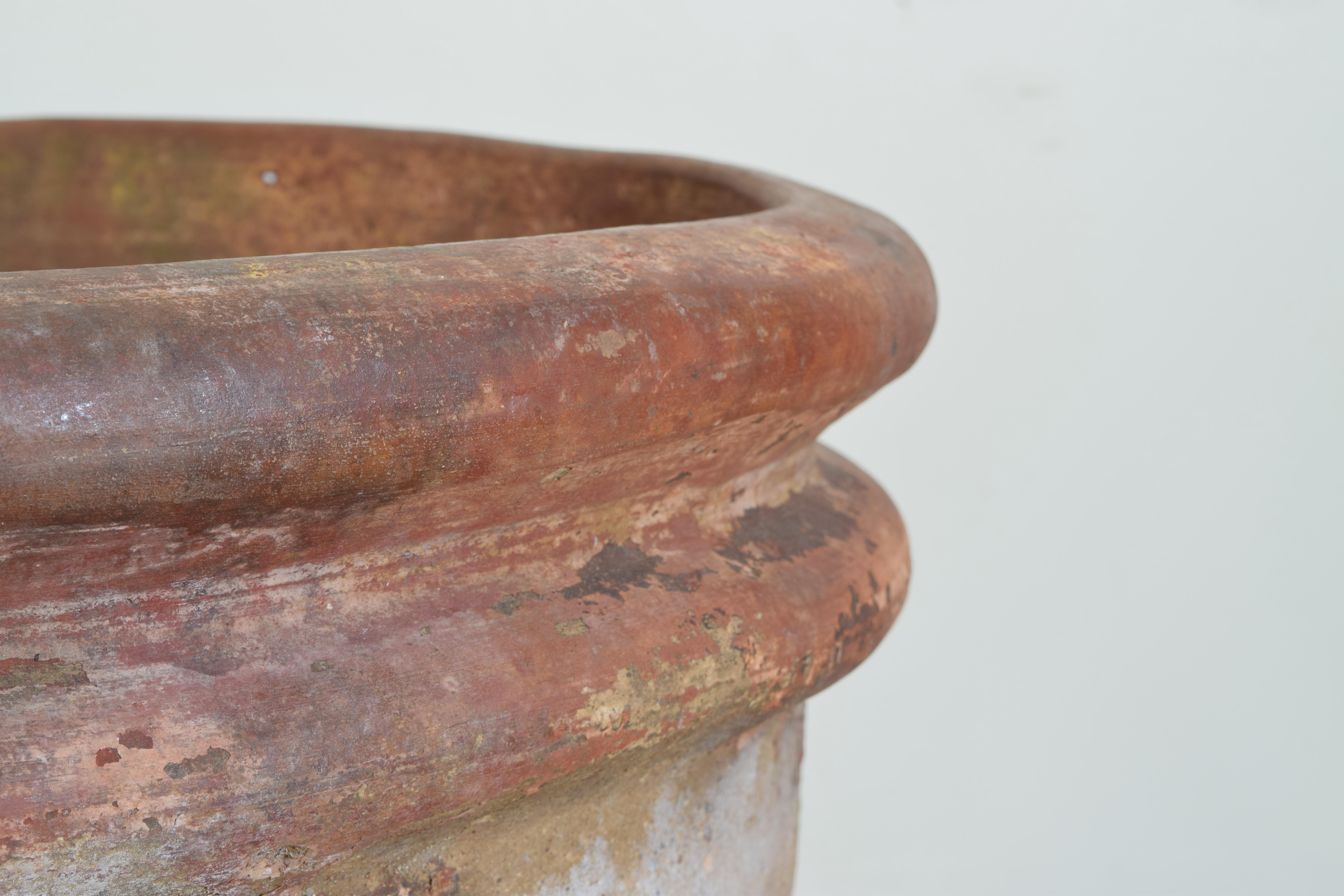 Terracotta Planter, Texas Star, 20th Century In Good Condition For Sale In Atlanta, GA