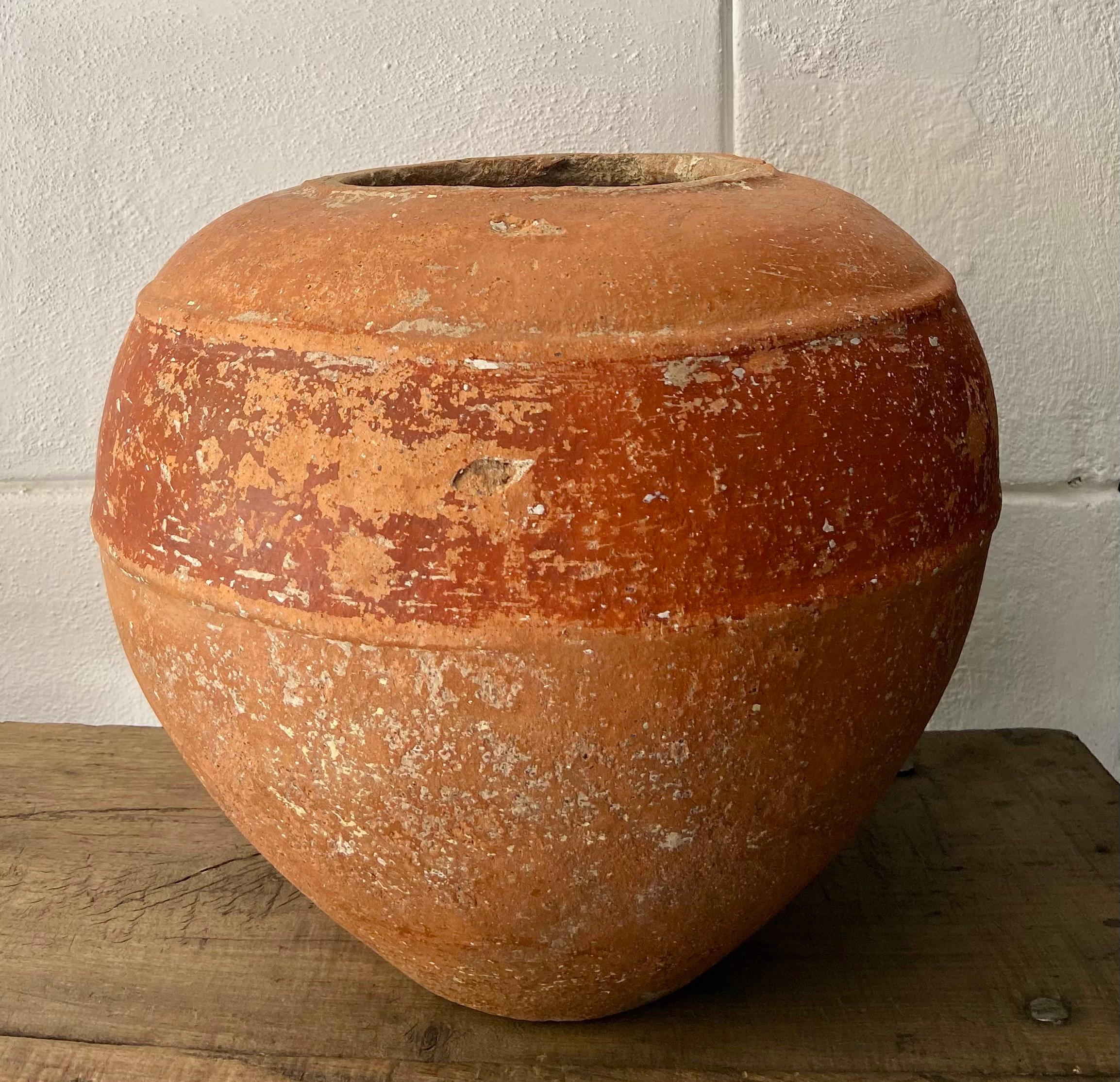 Terracotta water pot from the Yucatan Peninsula, Circa 1930's. Hand crafted by Mayan potters from the central Yucatan area in early to mid 20th century.