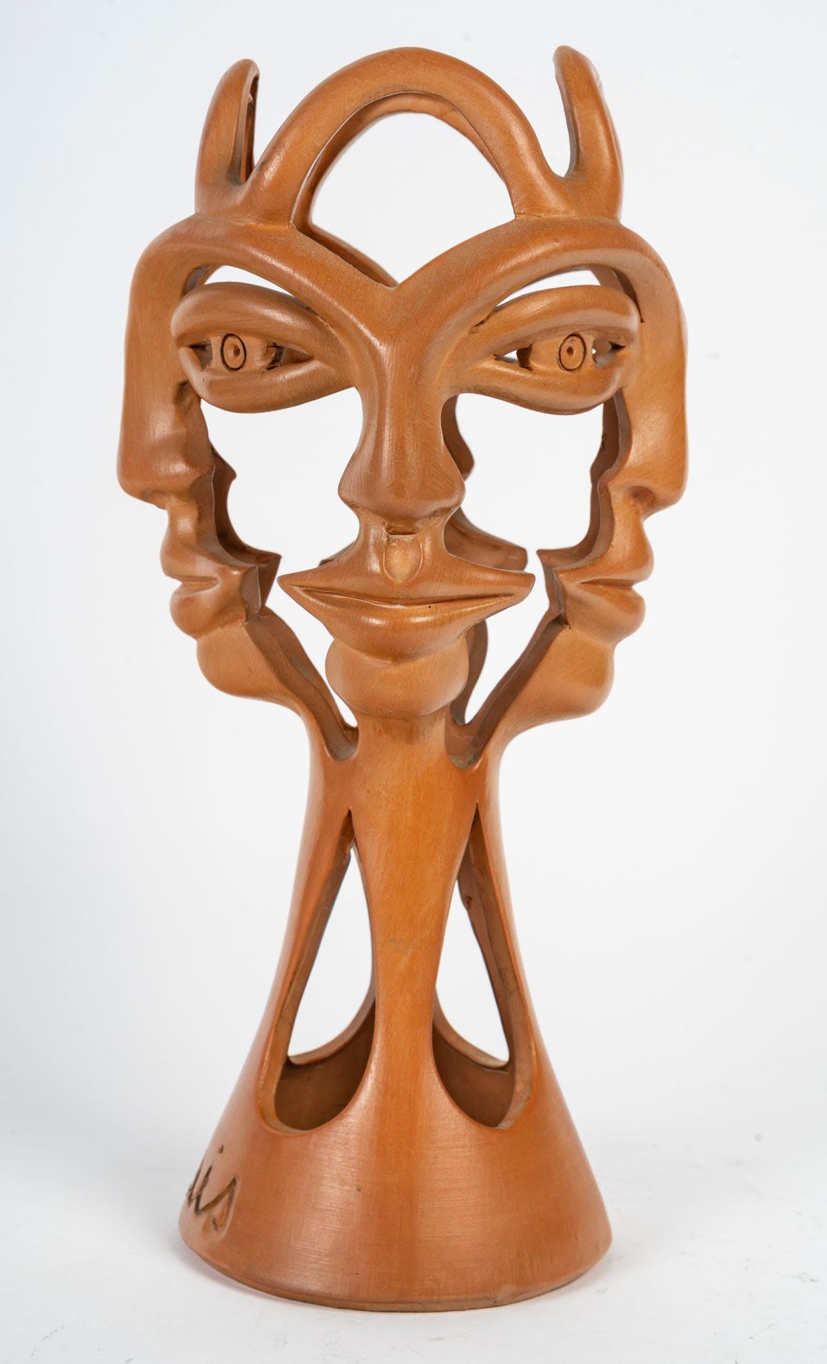Moderne Sculpture en terre cuite de Jean Marais, les 3 Faces, 1970. en vente