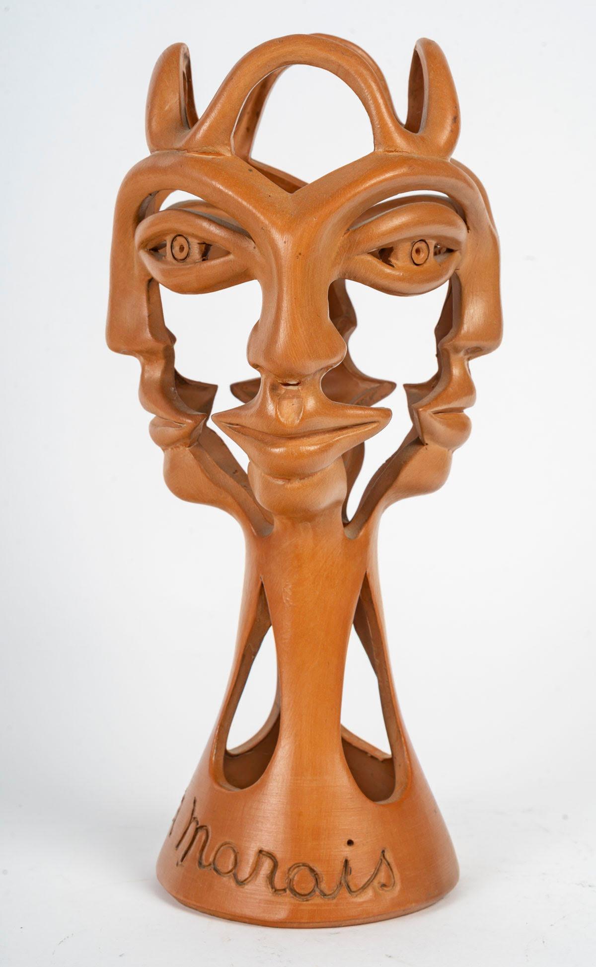 Français Sculpture en terre cuite de Jean Marais, les 3 Faces, 1970. en vente