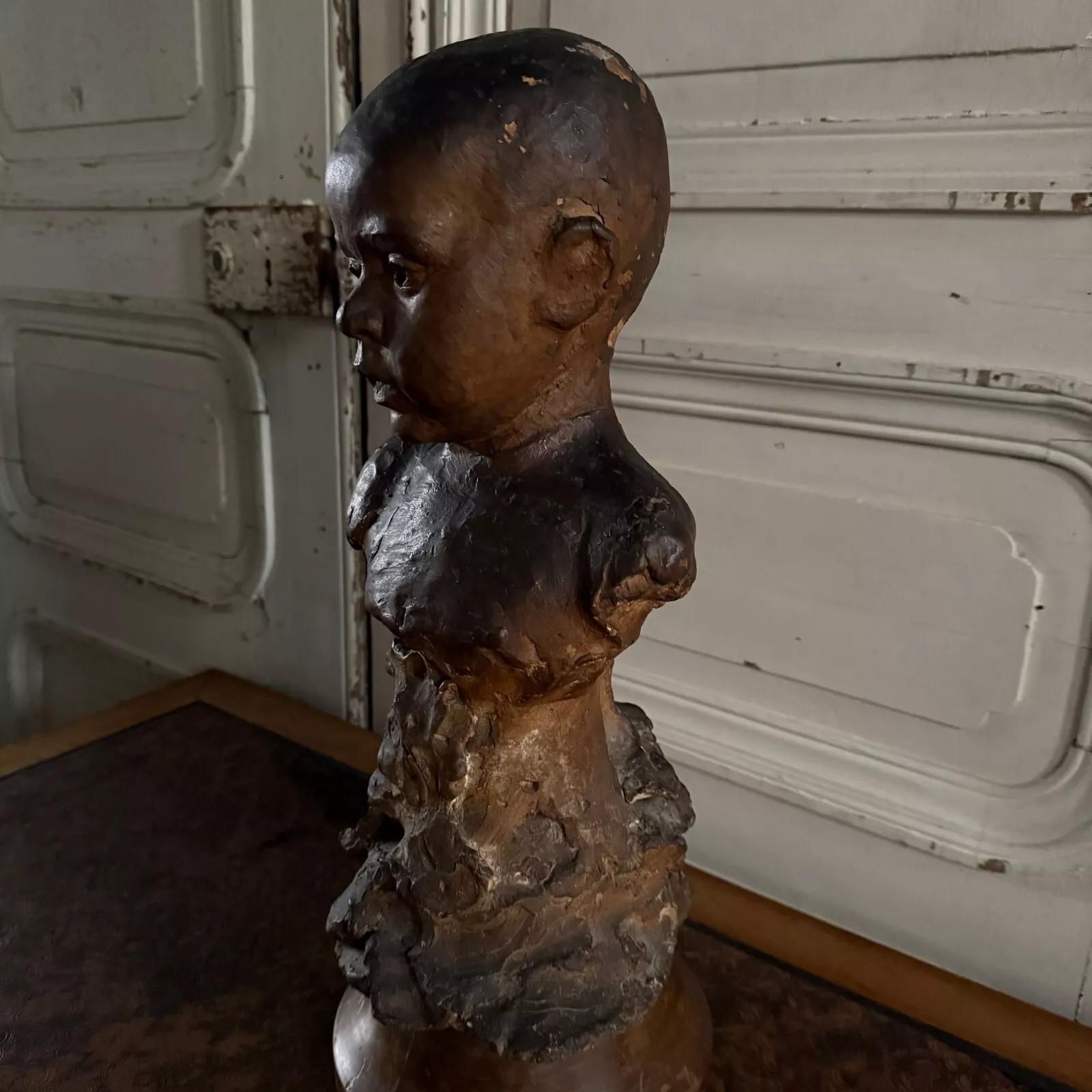 Terracotta sculpture, Charles Filleul workshop, bust of a child. (Terrakotta) im Angebot