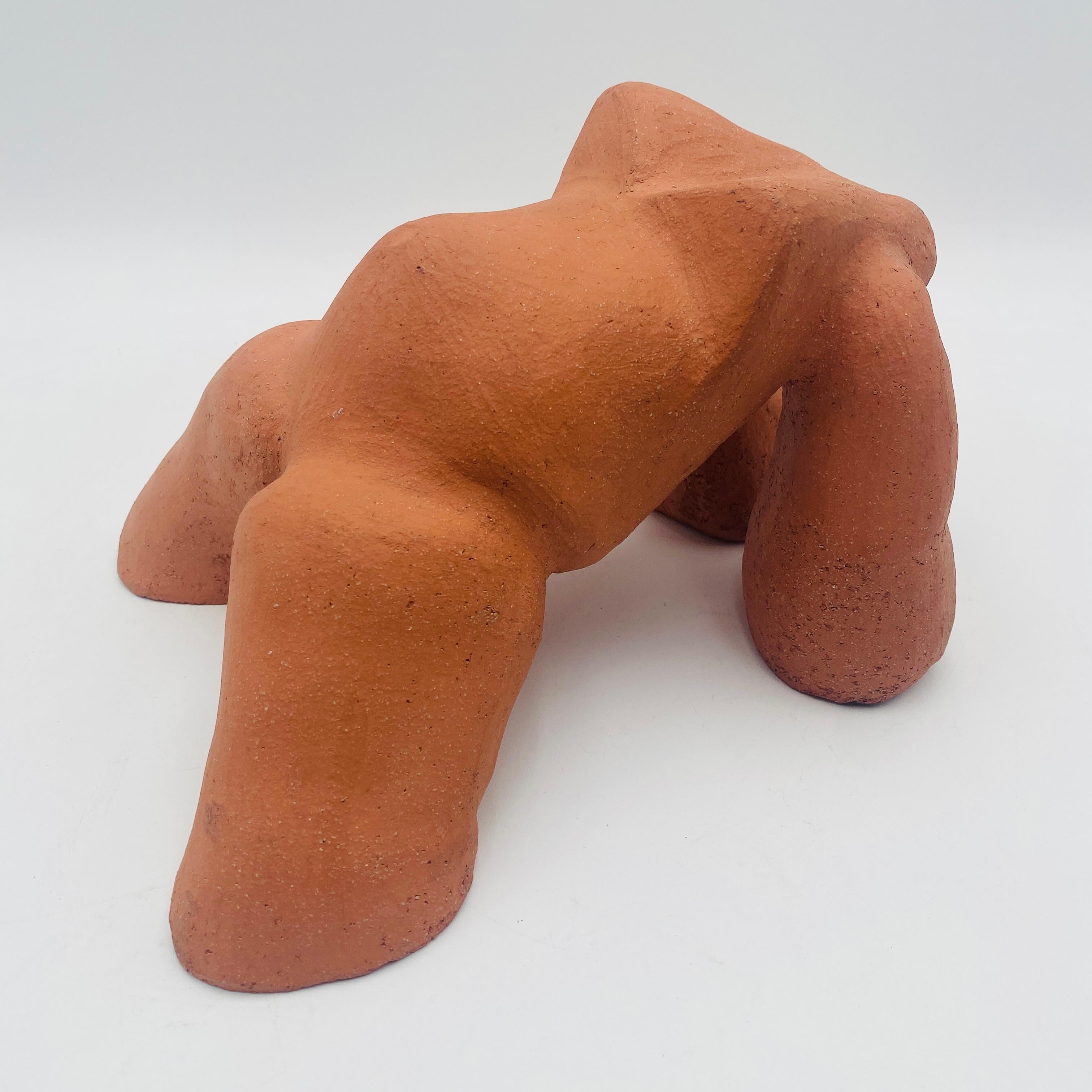 Terrakotta-Skulptur Weibliche Figur 20. Jahrhundert im Angebot 7