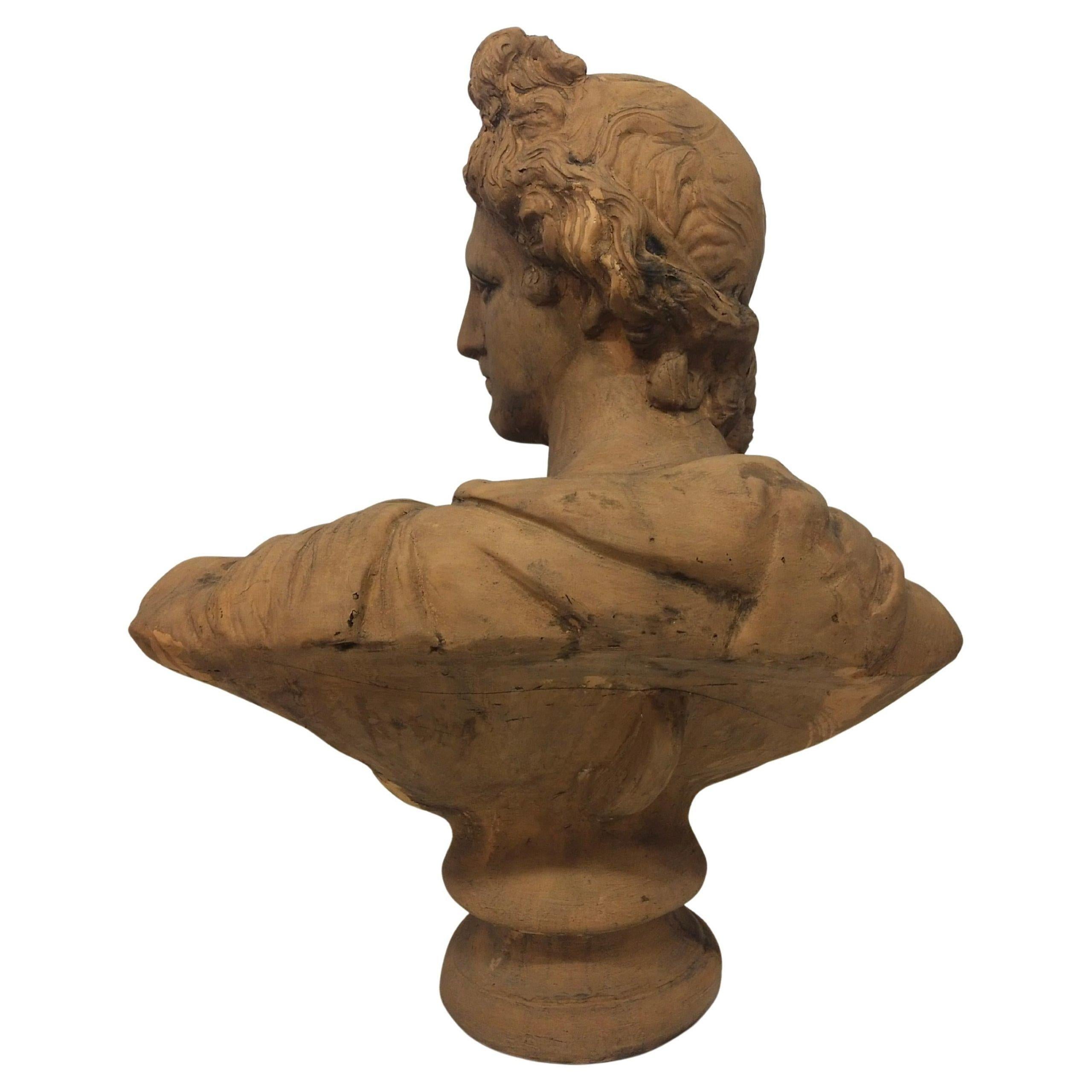 Scultura in terracotta di Apollo, XX secolo, proveniente da Villa Caserta. ULTERIORI FOTO, INFORMAZIONI SUL LOTTO E INFORMAZIONI SULLA SPEDIZIONE POSSONO ESSERE RICHIESTE INVIANDO UN'EMAIL 

Spese di spedizione indicative in Italia: 100€ e in