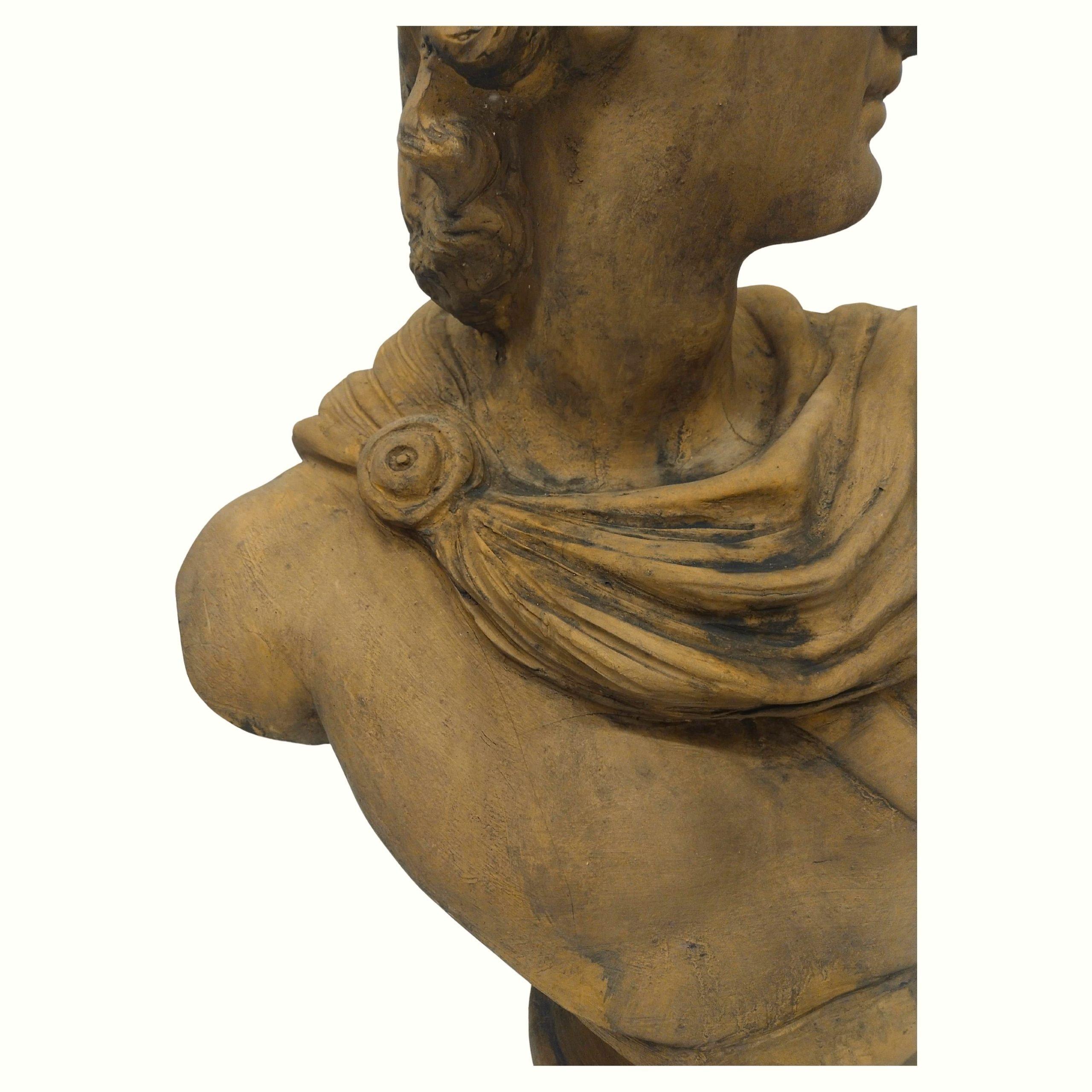 XX secolo Scultura in terracotta di Apollo in vendita