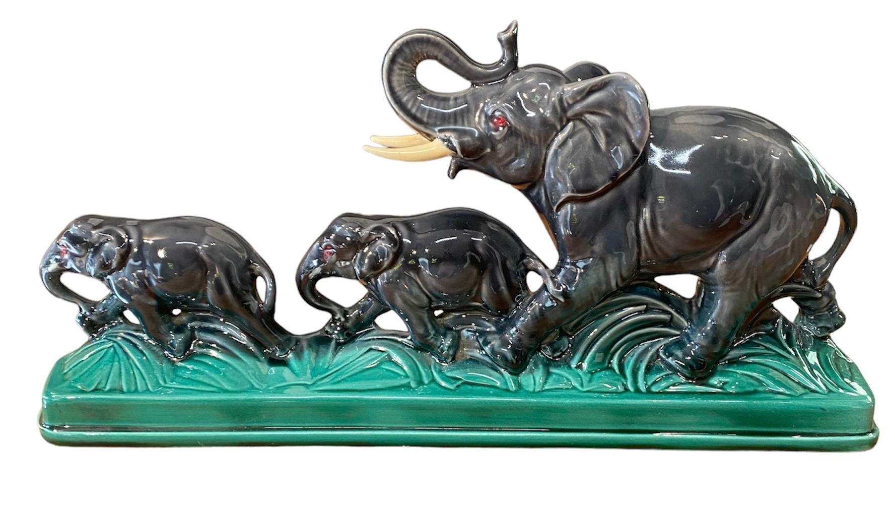 Terracotta sculpture of elephants 
circa 1960
dimensions : 47x12x24cm
ref : 
price : 390€.