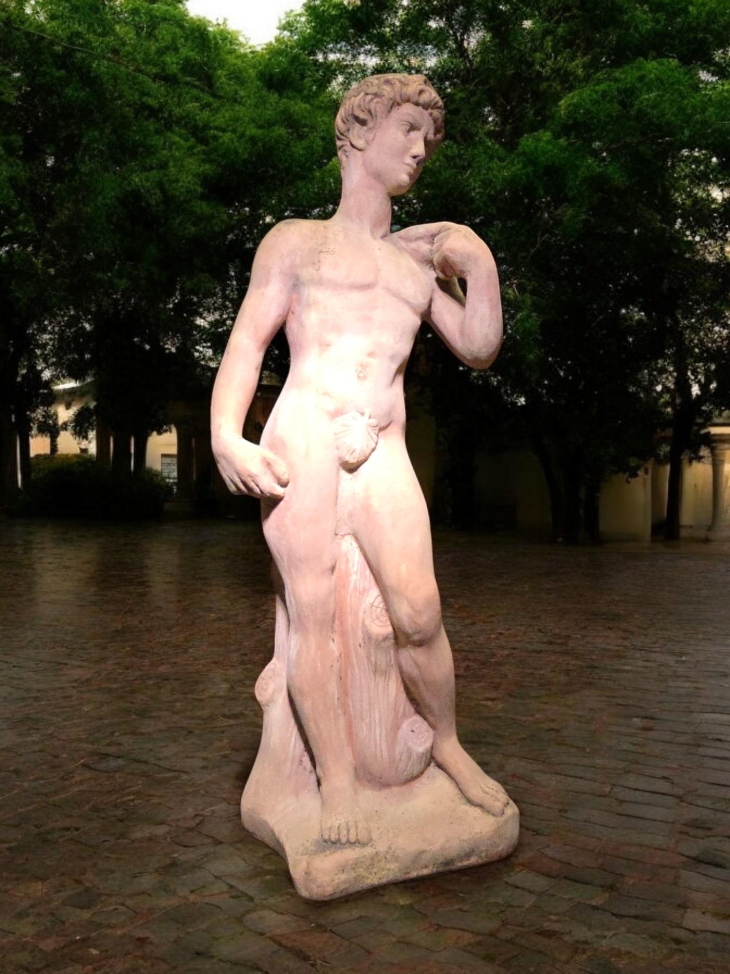 Sculpture en terre cuite représentant le David de Michel-Ange - 125 cm de haut, années 1950 en vente 6