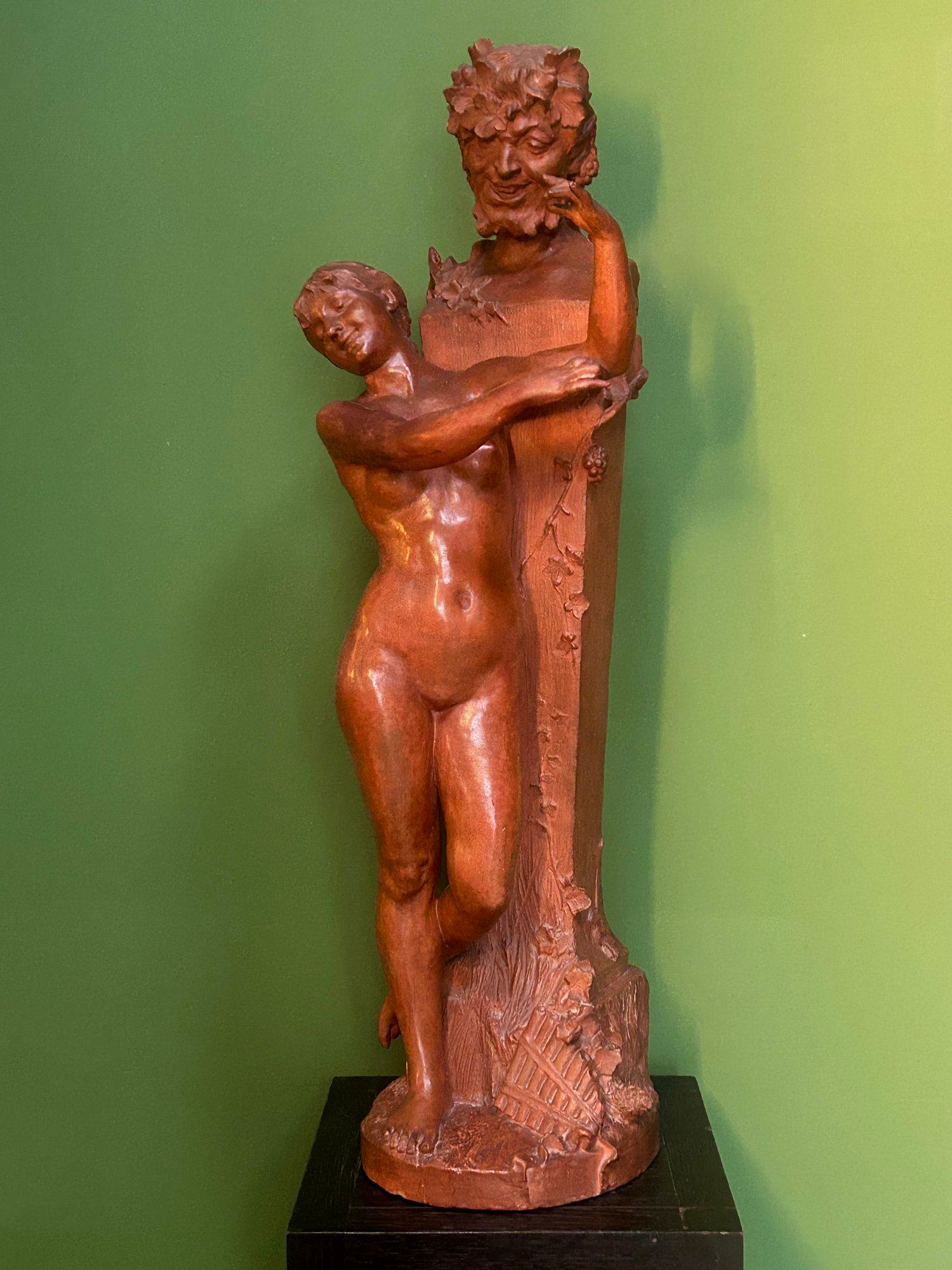 Belga Scultura in terracotta di Ninfa e Dio Pan (Satiro) di Dominique Van Den Bossche in vendita