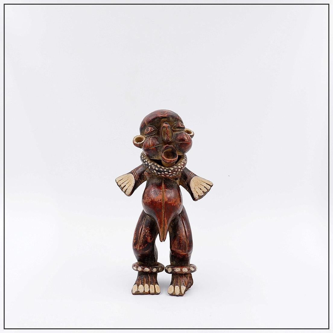 Camerunese Figurina Tikar in terracotta - Maison Dieu - Camerun in vendita