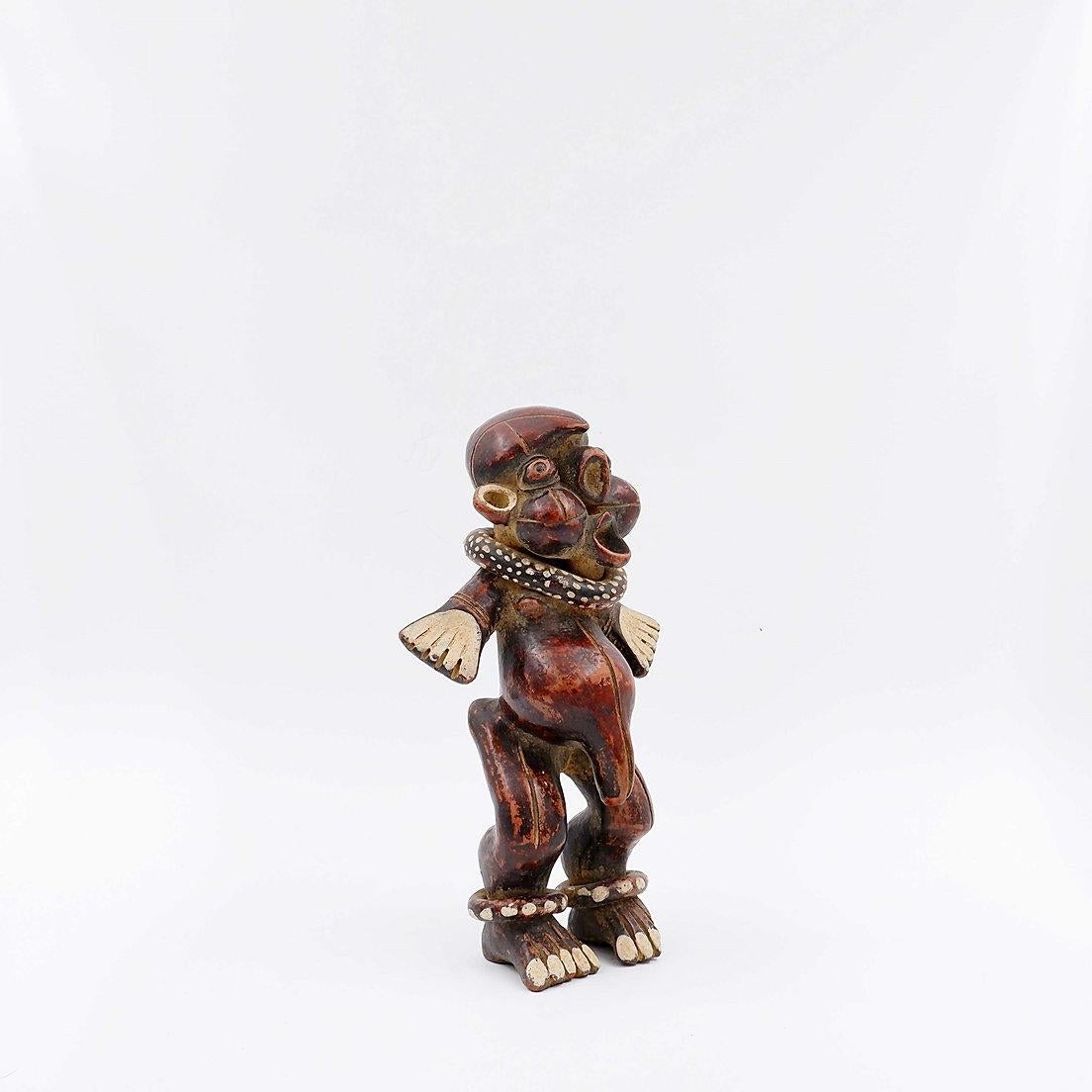 Figurina Tikar in terracotta - Maison Dieu - Camerun in vendita 2