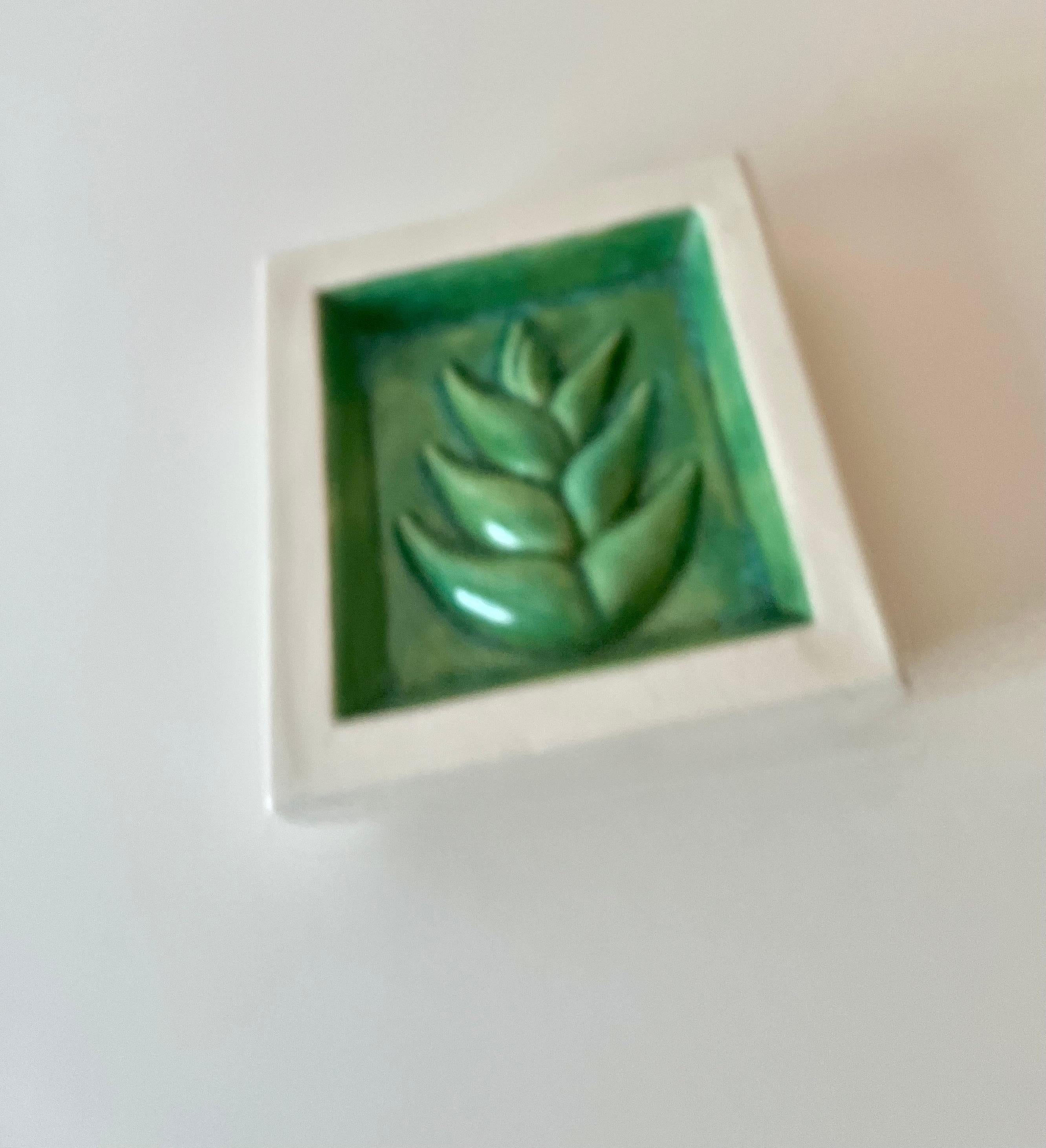 Hand-Painted Terracotta Tile Bowl with Green Leaf