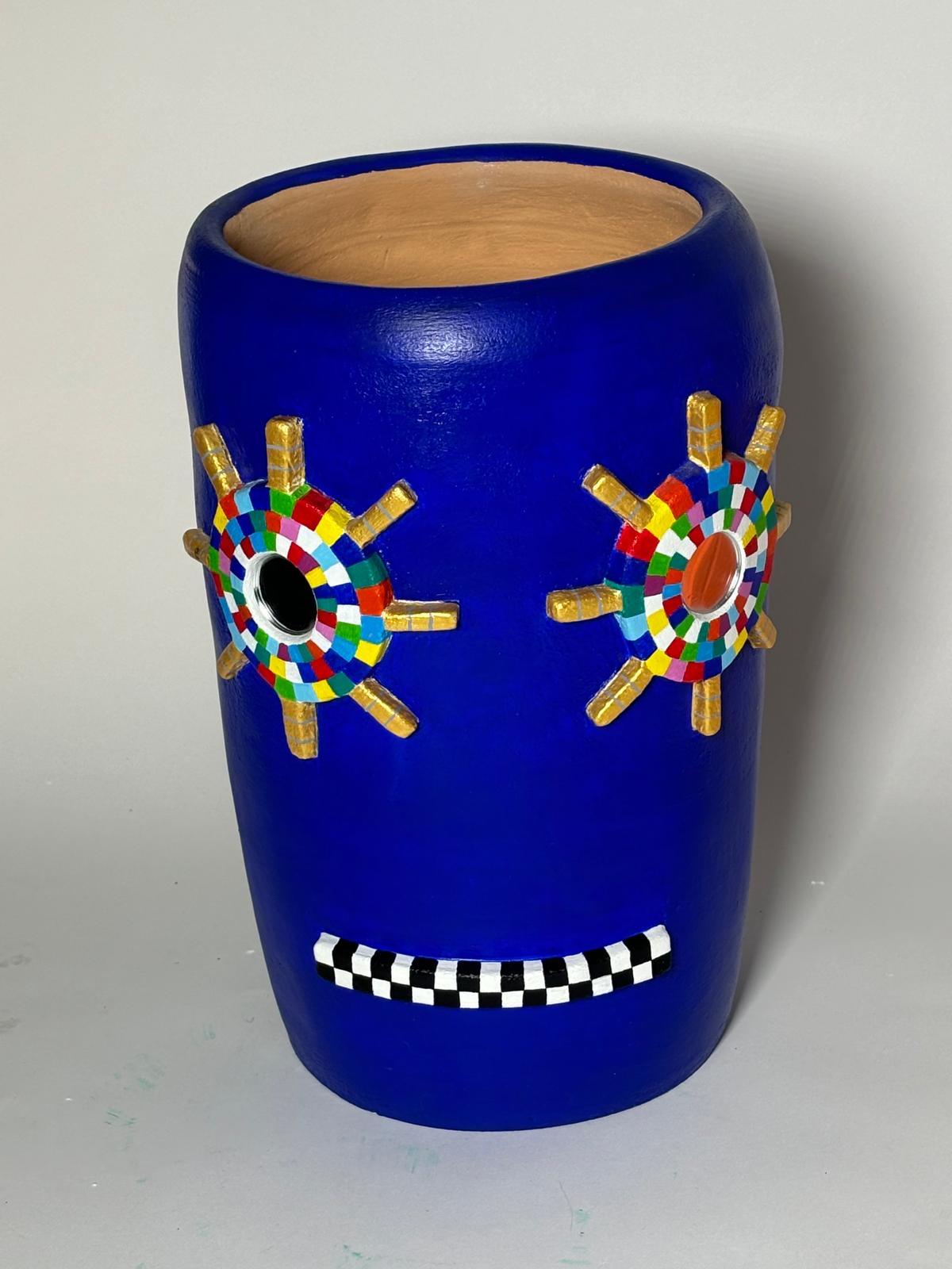 Terracotta Vaso in terracotta della Collection'S di Vasi diVisi di Alessandro Guerriero in vendita