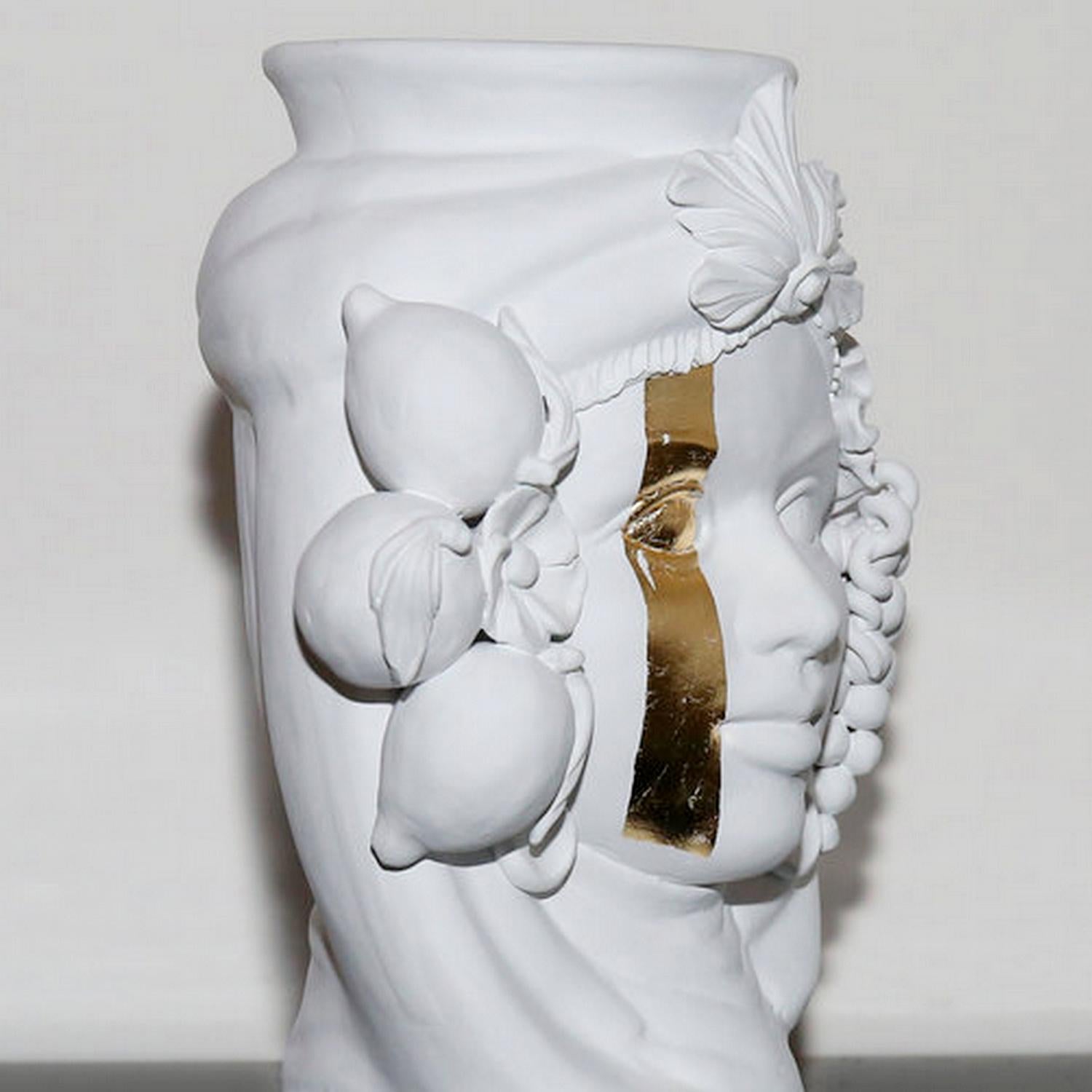 Modern In stock in Los Angeles, Gold / White Vase, by Stefania Boemi, Made in Italy For Sale