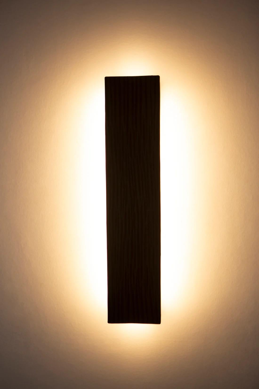 Applique verticale en terre cuite de Hatsu Neuf - En vente à Geneve, CH