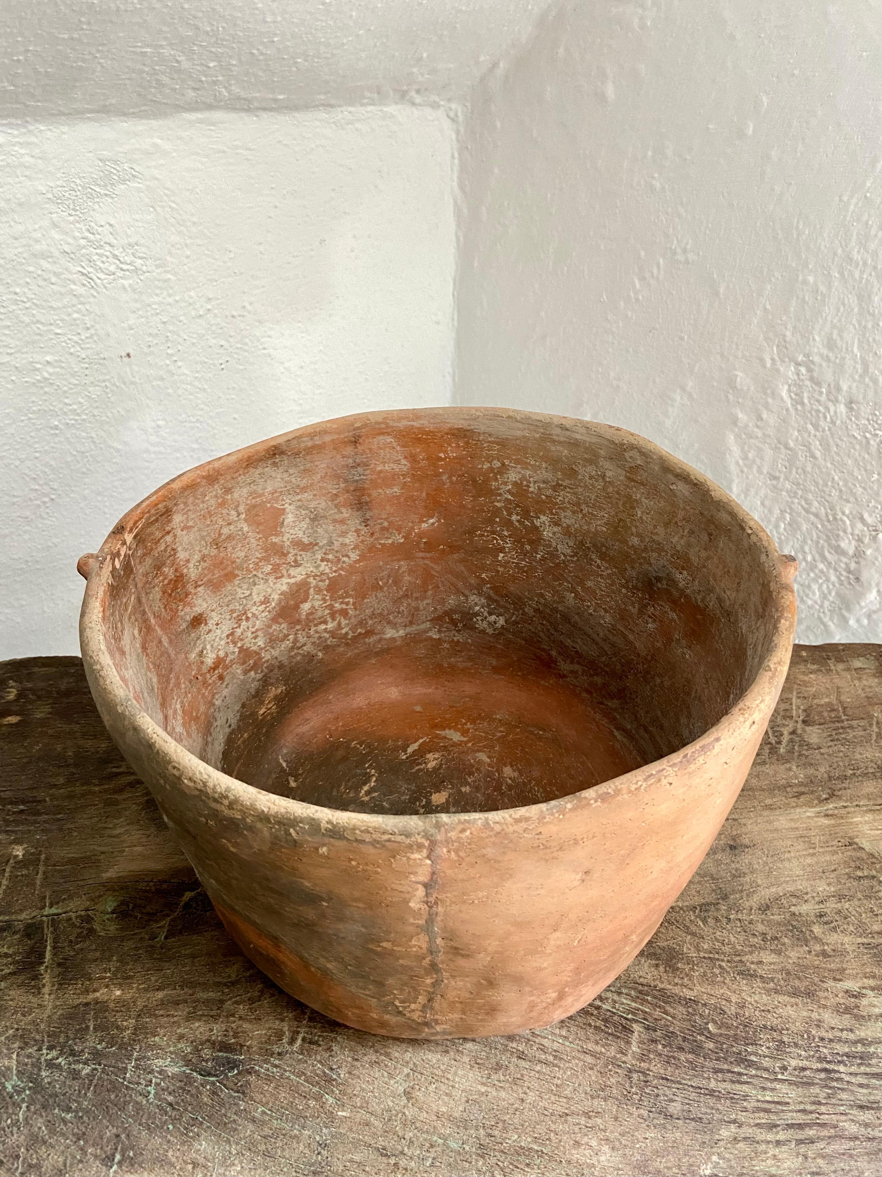 Terracotta Water Bowl from Mexico, Circa 1950´s For Sale 3