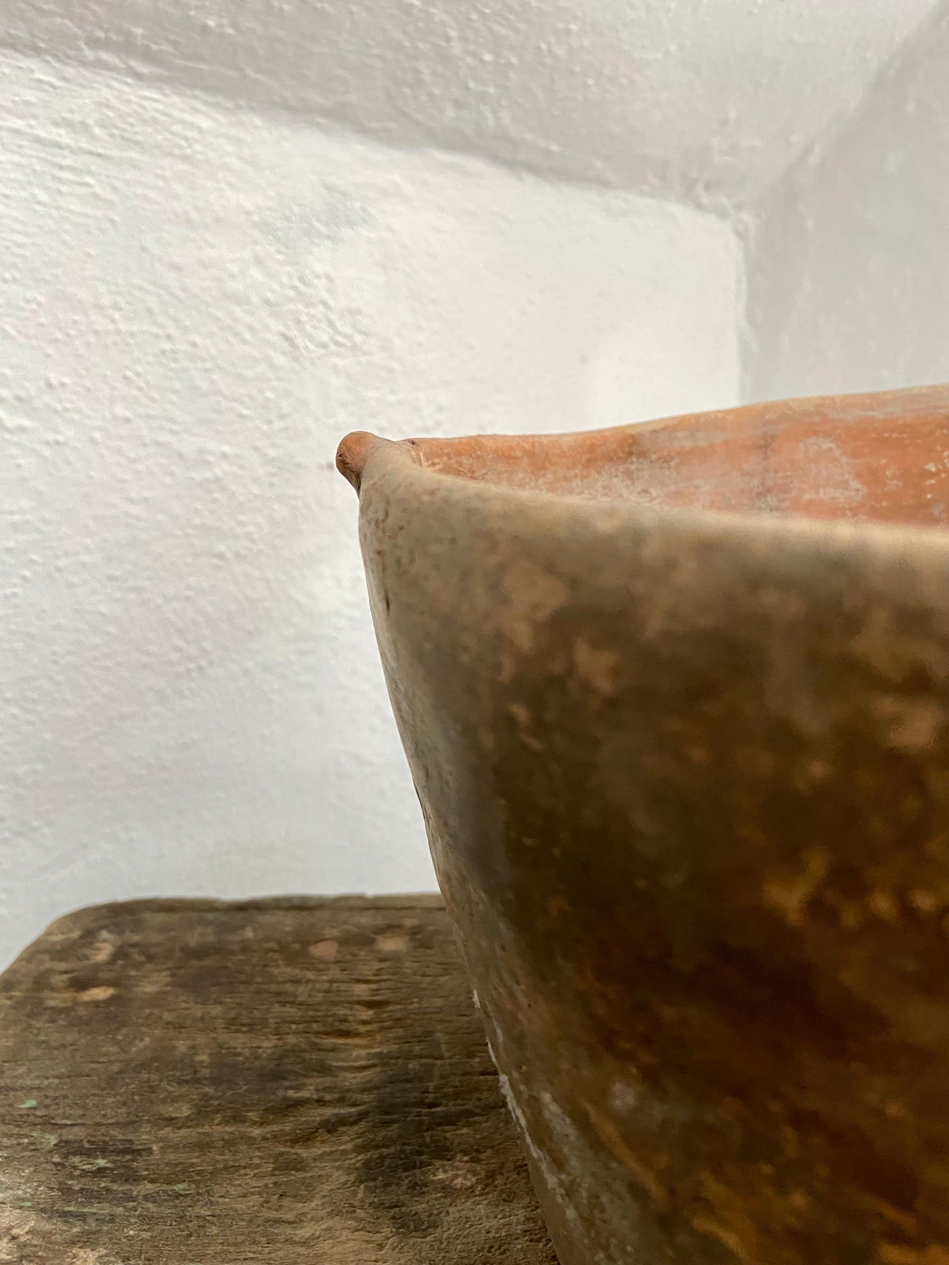 Terracotta Water Bowl from Mexico, Circa 1950´s For Sale 1