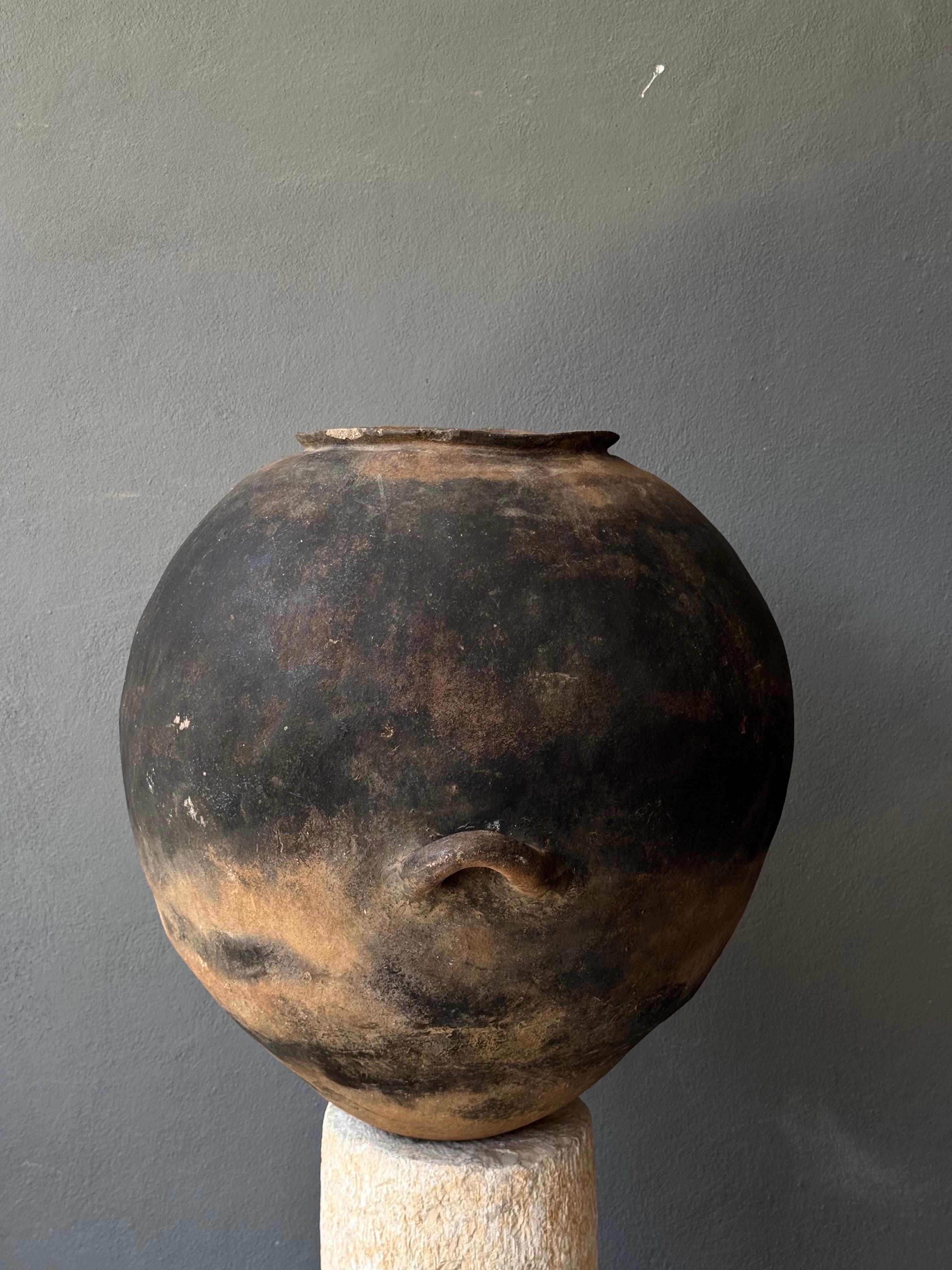 Terracotta Water Jar From Puebla, Mexico, Mid 20th Century For Sale 2