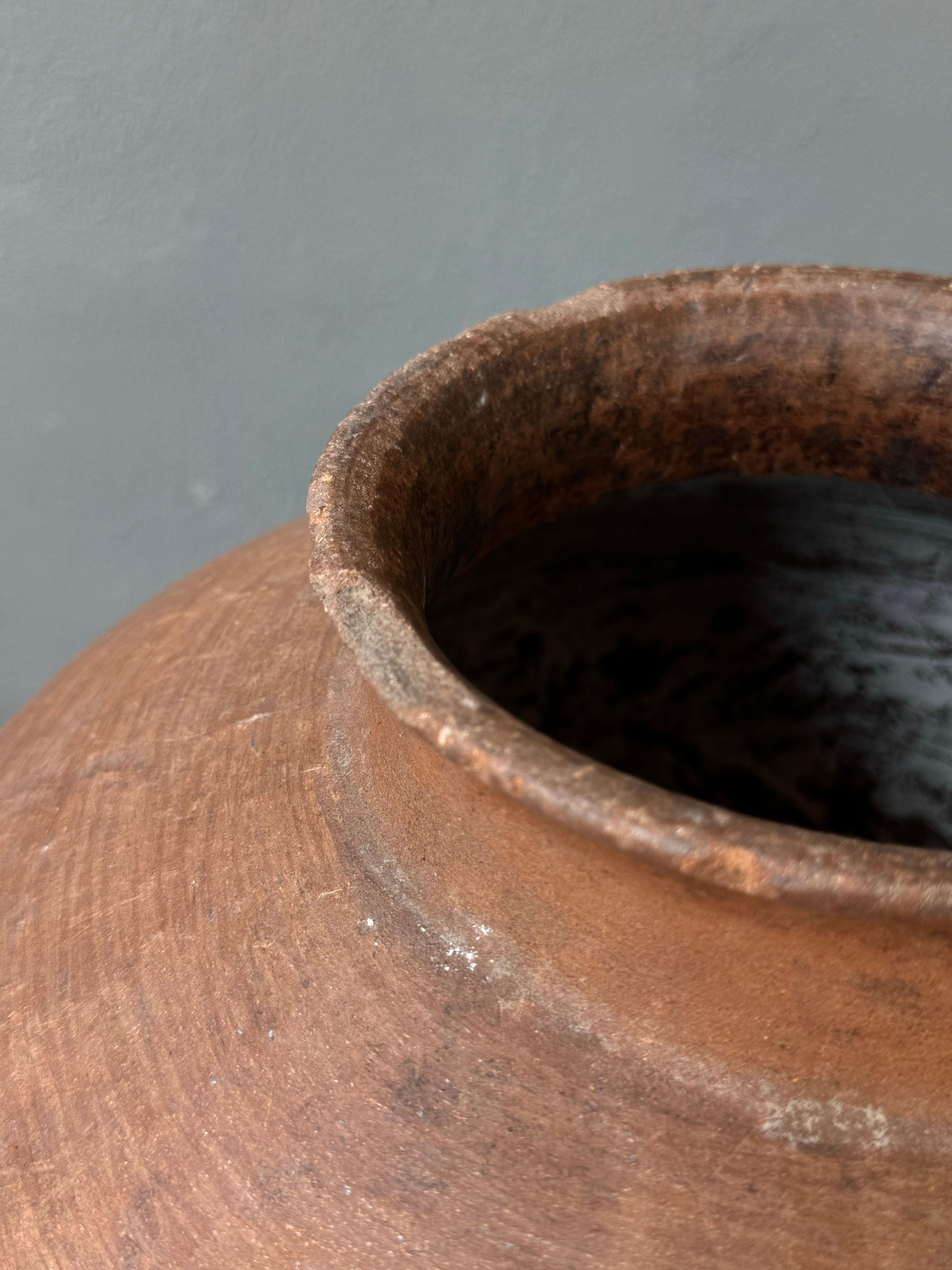 Vaso d'acqua in terracotta della regione Mixteca di Oaxaca, Messico, circa 1960 2