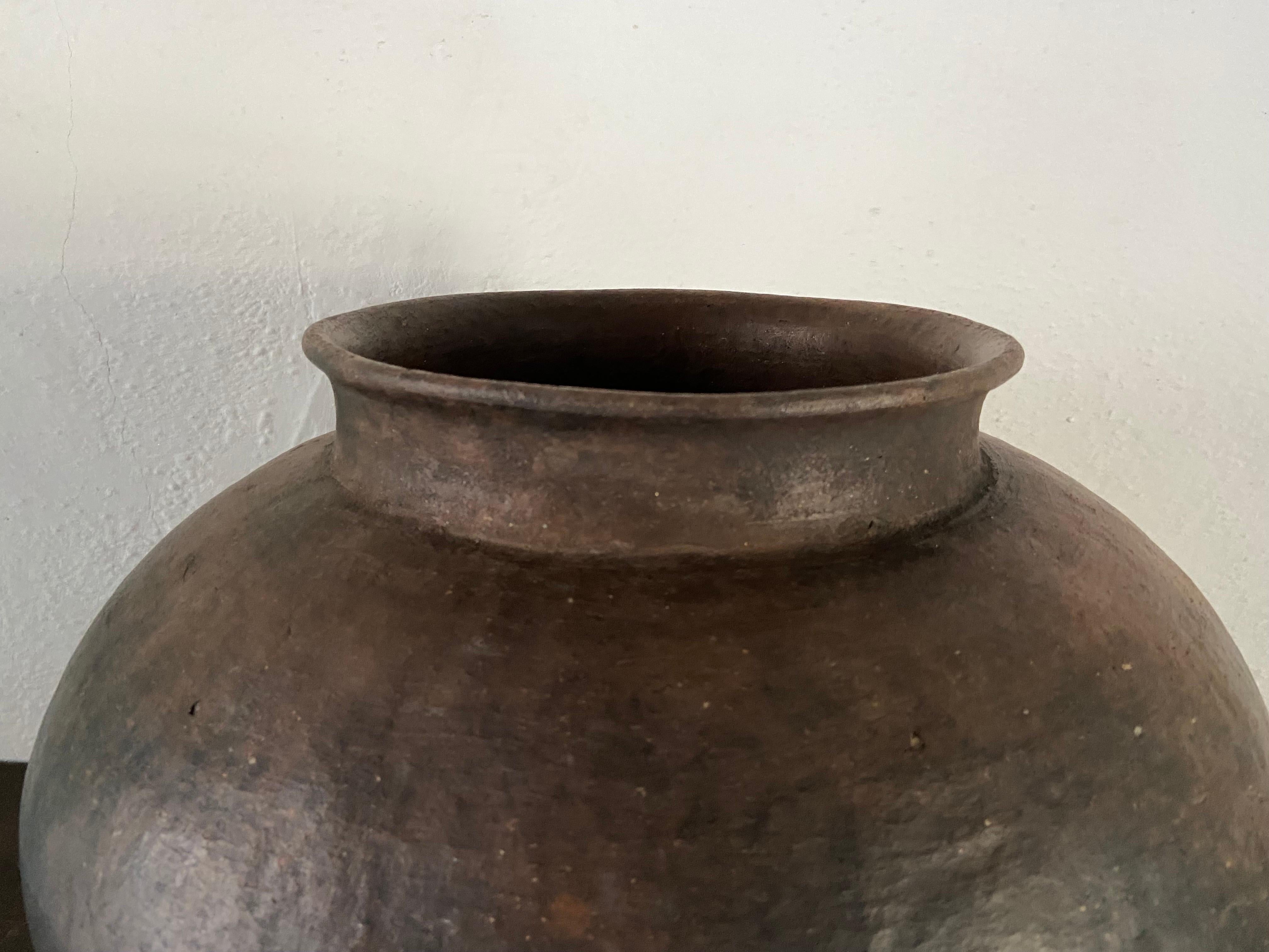 Terracotta Water Pot from the Mixteca region of Oaxaca, Mexico, Circa 1960´s.