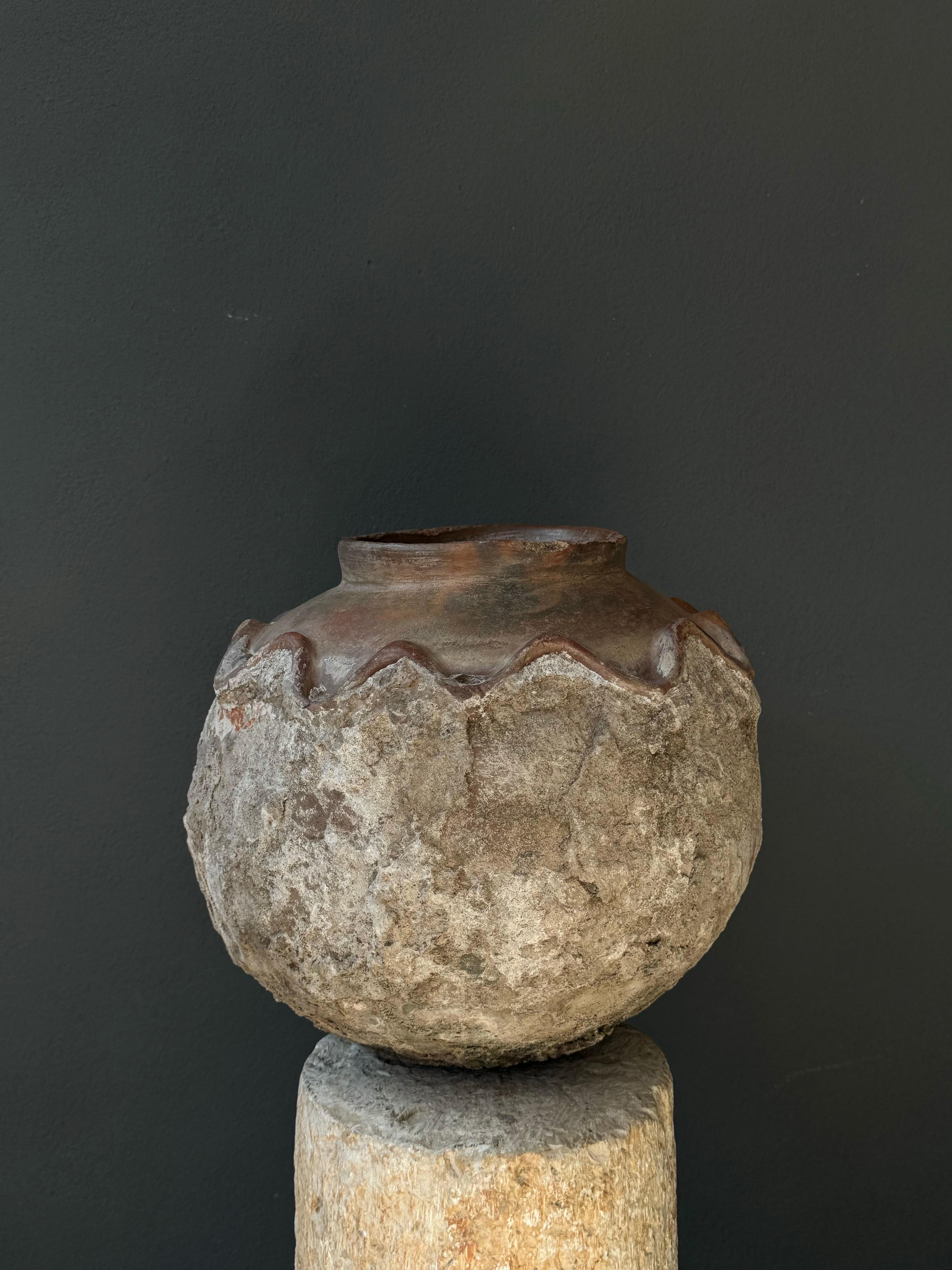 Terracotta Water Vessel From Central Michoacan, Mexico, Early 20th Century For Sale 3