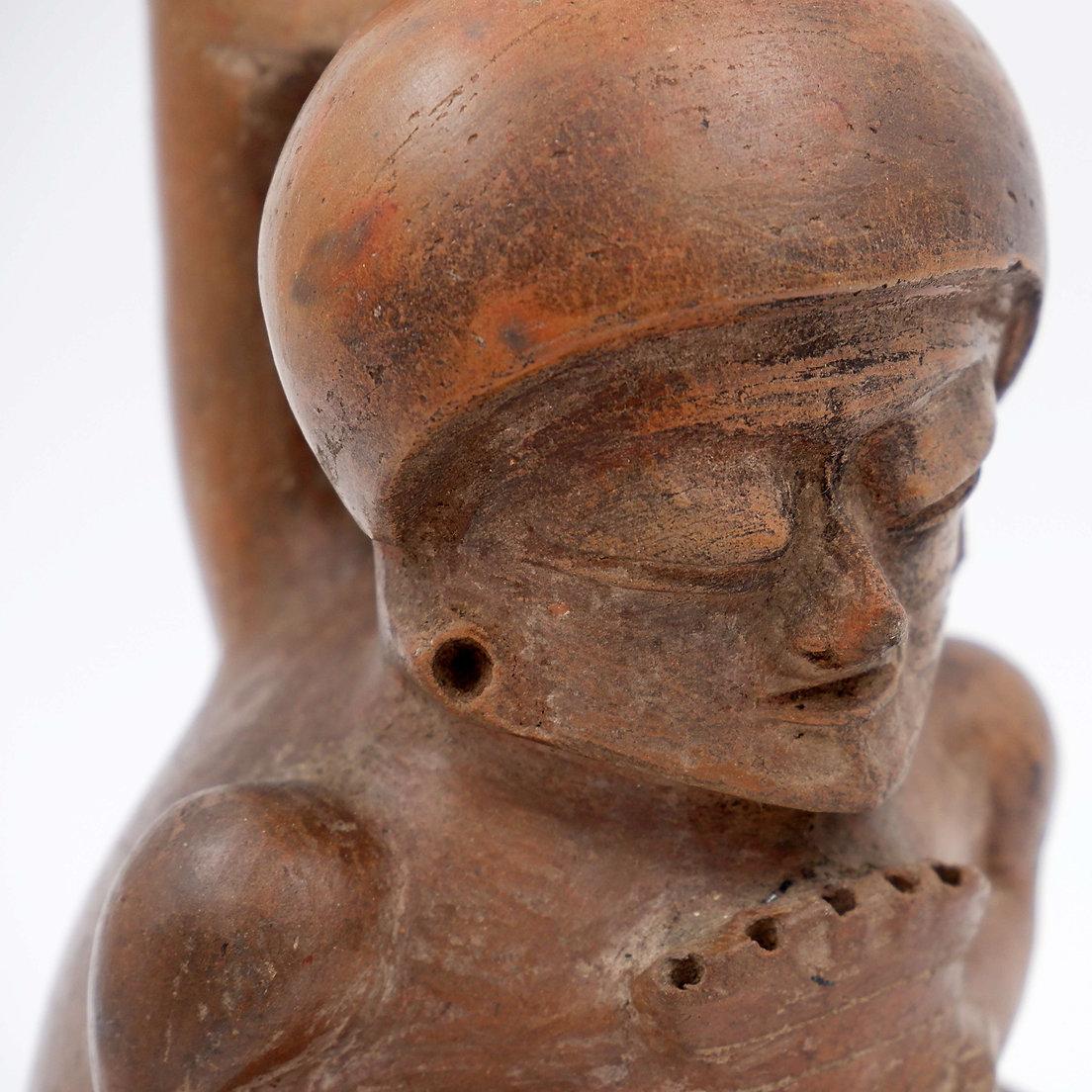 Vaso fischiante in terracotta - Cultura Chorrera - Ecuador in vendita 7