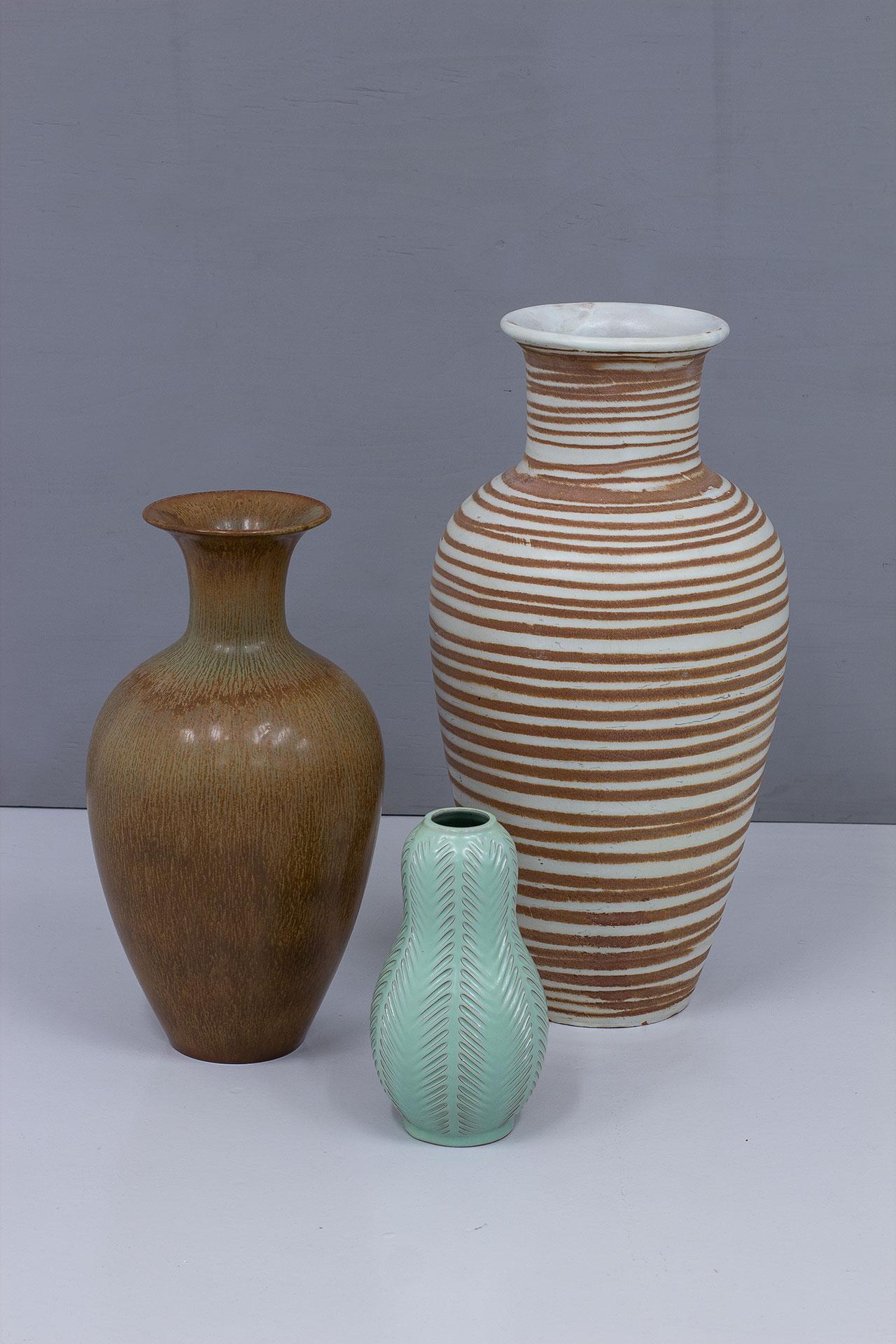 Terracotta, White Ceramic Floor Vase by Anna-Lisa Thomson, Sweden For Sale 5