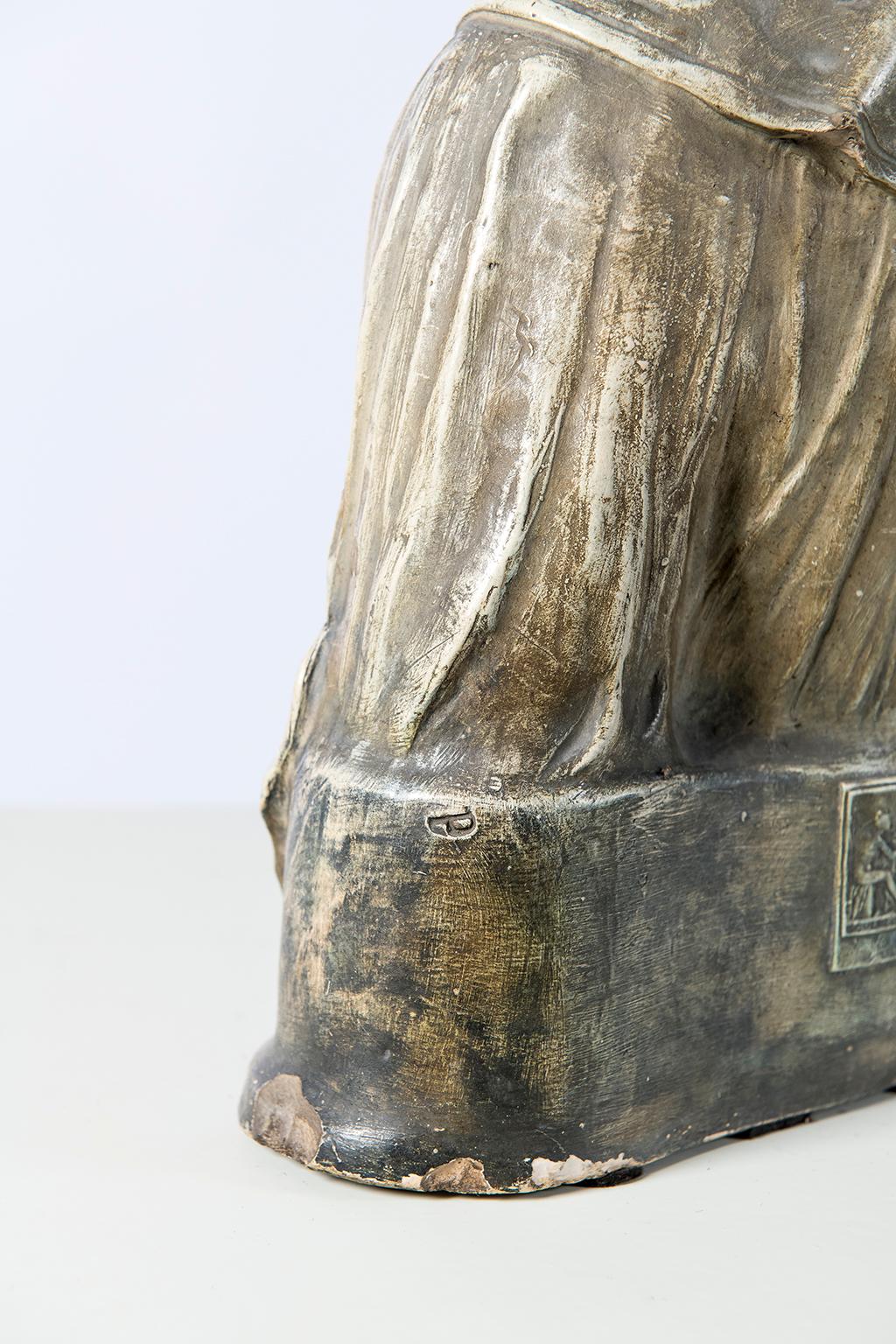 Busto de mujer de terracota firmado Goldscheider, Austria, hacia 1900 en Bueno estado para la venta en Buenos Aires, Buenos Aires