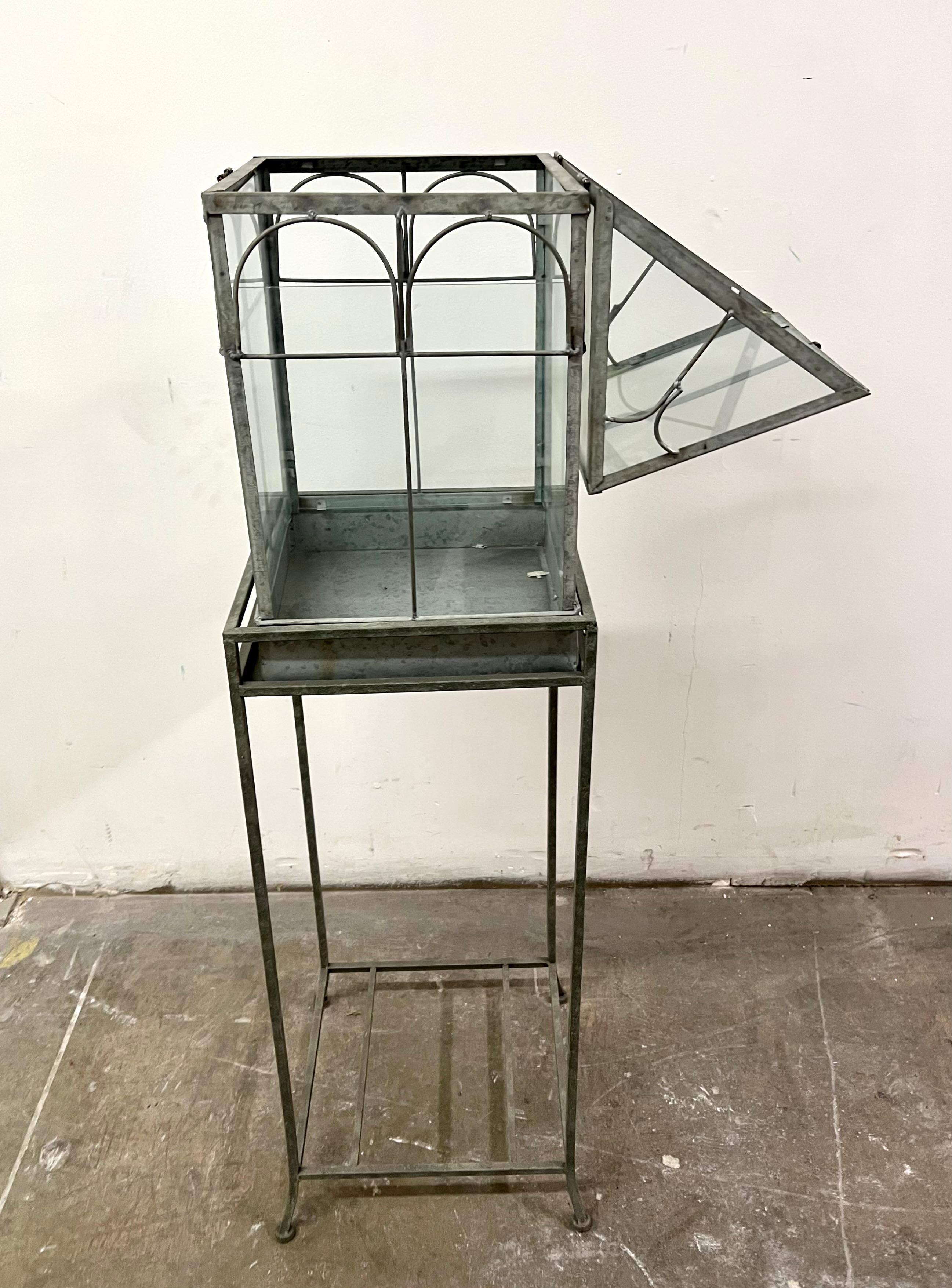 Terrarium Greenhouse on Stand with Open Pedestal In Good Condition In Los Angeles, CA