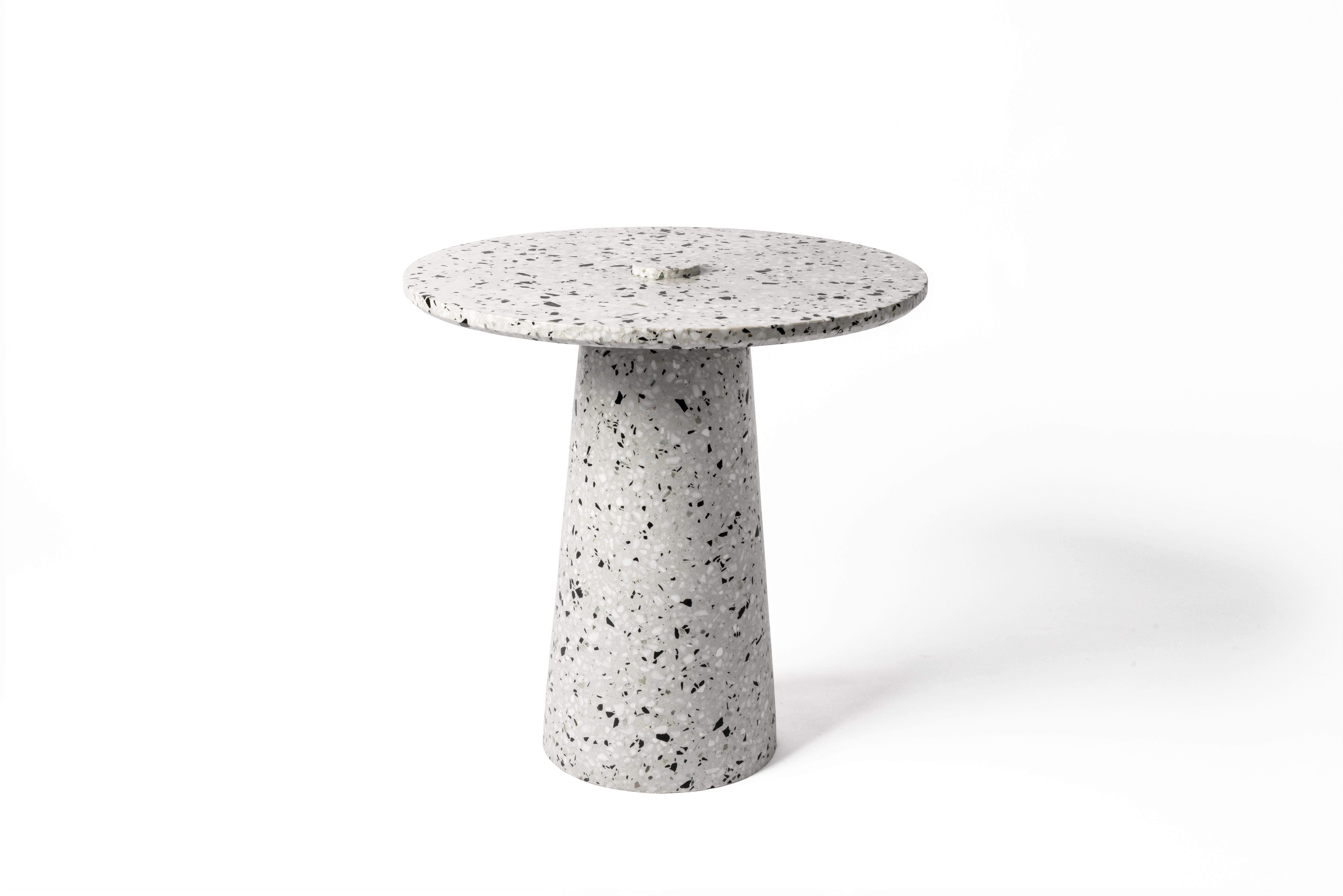 Material: Concrete, leftover stone aggregate
Size: Ø 500 x H 503 mm
Weight: 31.5 kg
Color: White

About the artist/ designer:
Bentu's furniture derives its uniqueness from the simplicity of its forms and its materials of concrete. Concrete's