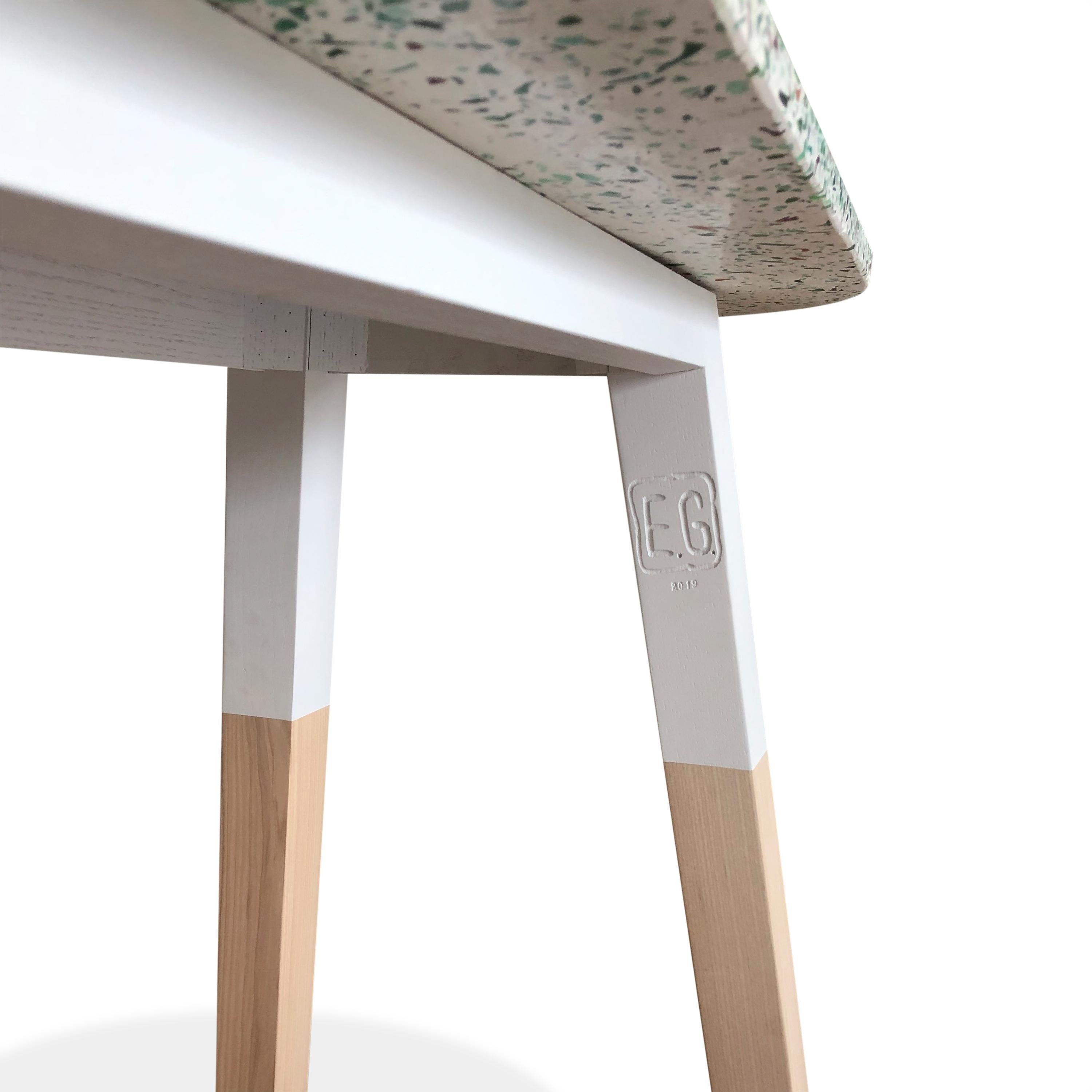Consola de terrazo de diseño francés 