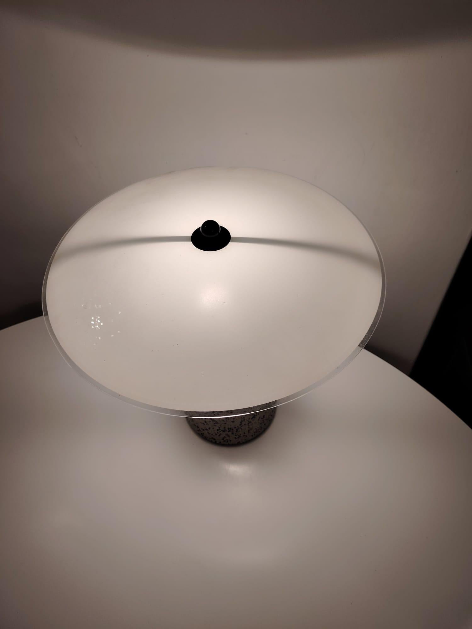 Fin du 20e siècle Lampe à poser Terrazzo EON par Ikea, Suède en vente