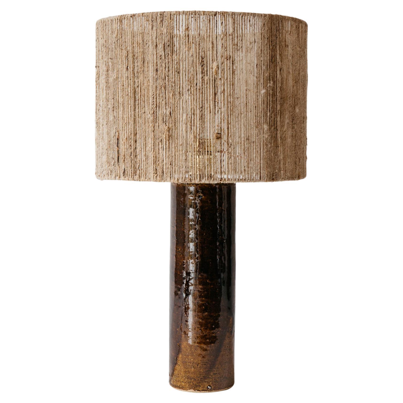 Lampada da tavolo in ceramica Terre Tobacco di Grès Éditions in vendita