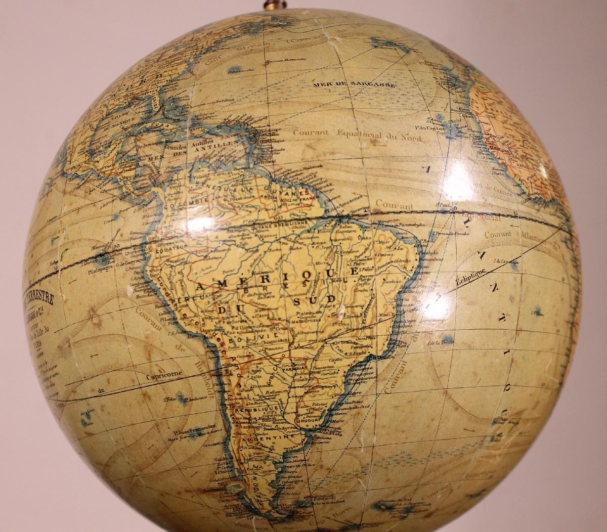 Terrestial Globe from J.Lebègue & Cie circa 1890 from Paris In Good Condition In Brussels, Brussels