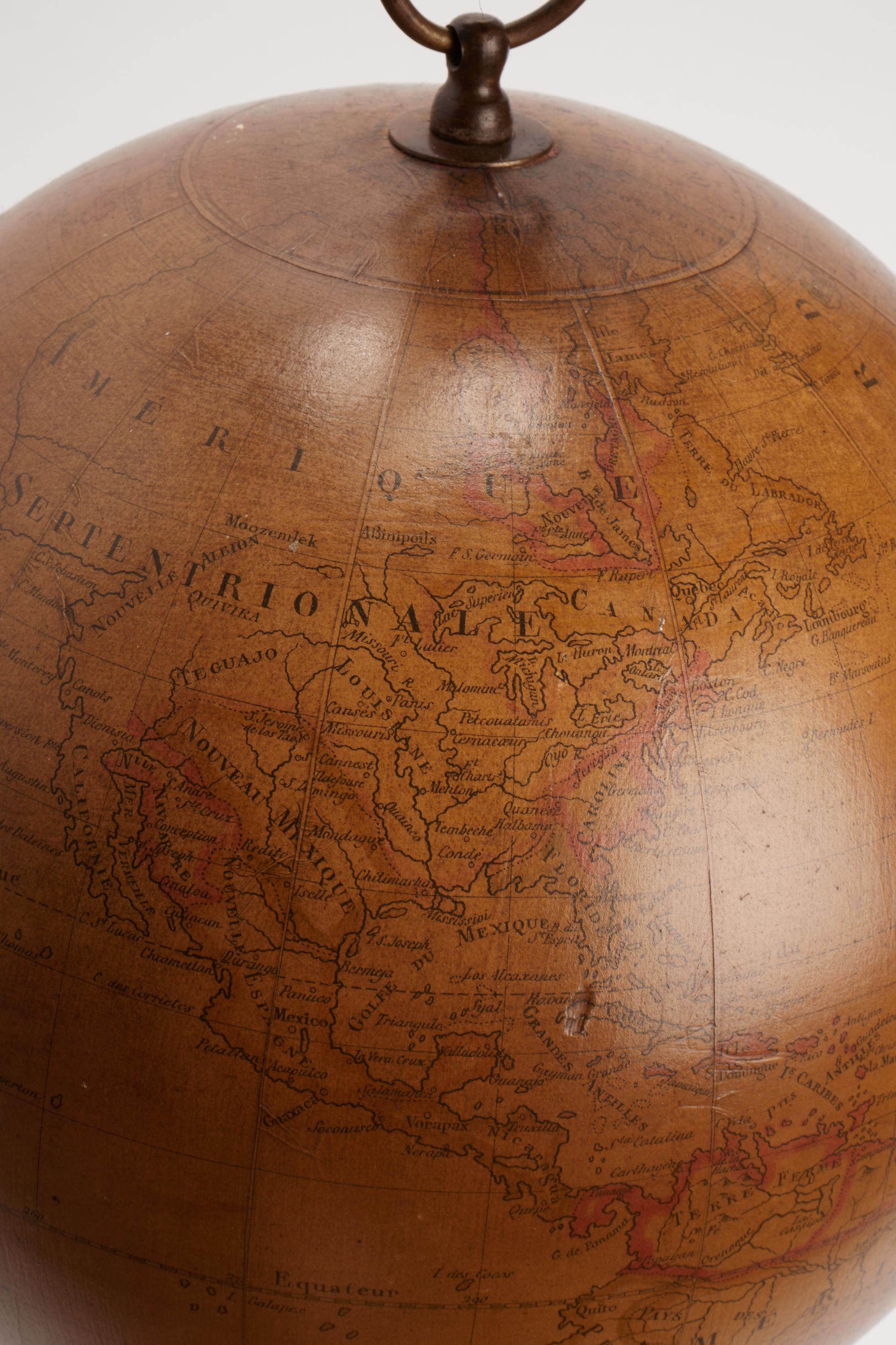 Laiton globe terrestre après M. Rizzi Zannoni, Paris 1762. en vente