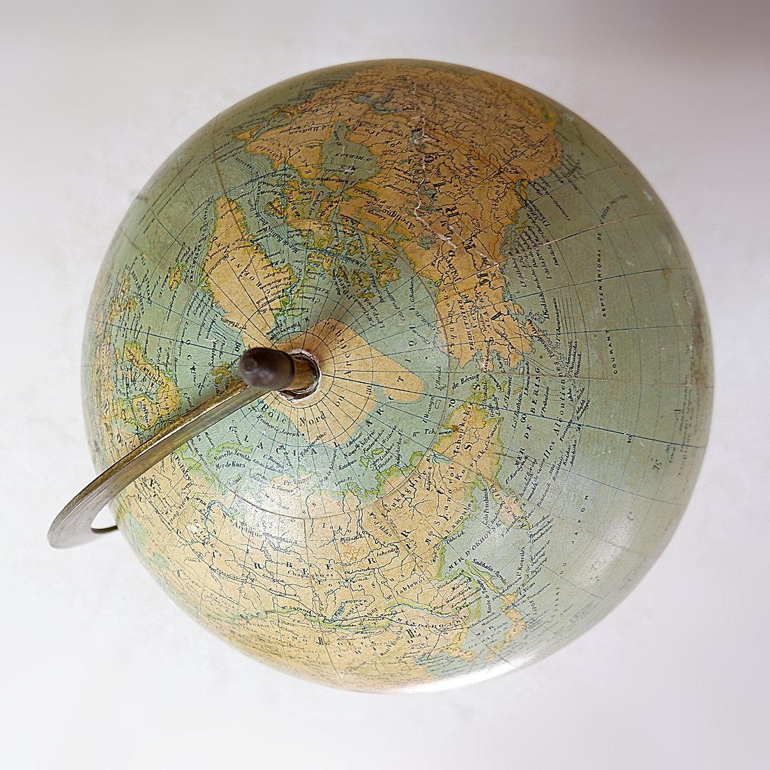 Globe terrestre de E.bertaux - 19° siècle De Paris 3