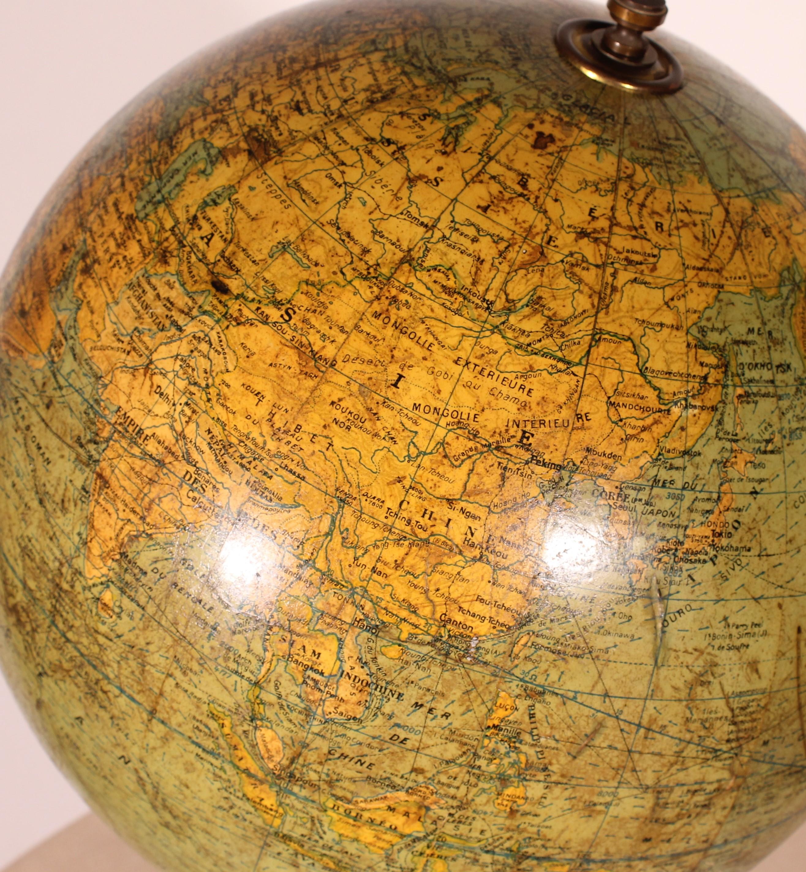 Terrestrial Globe By G. Thomas For Sale 2