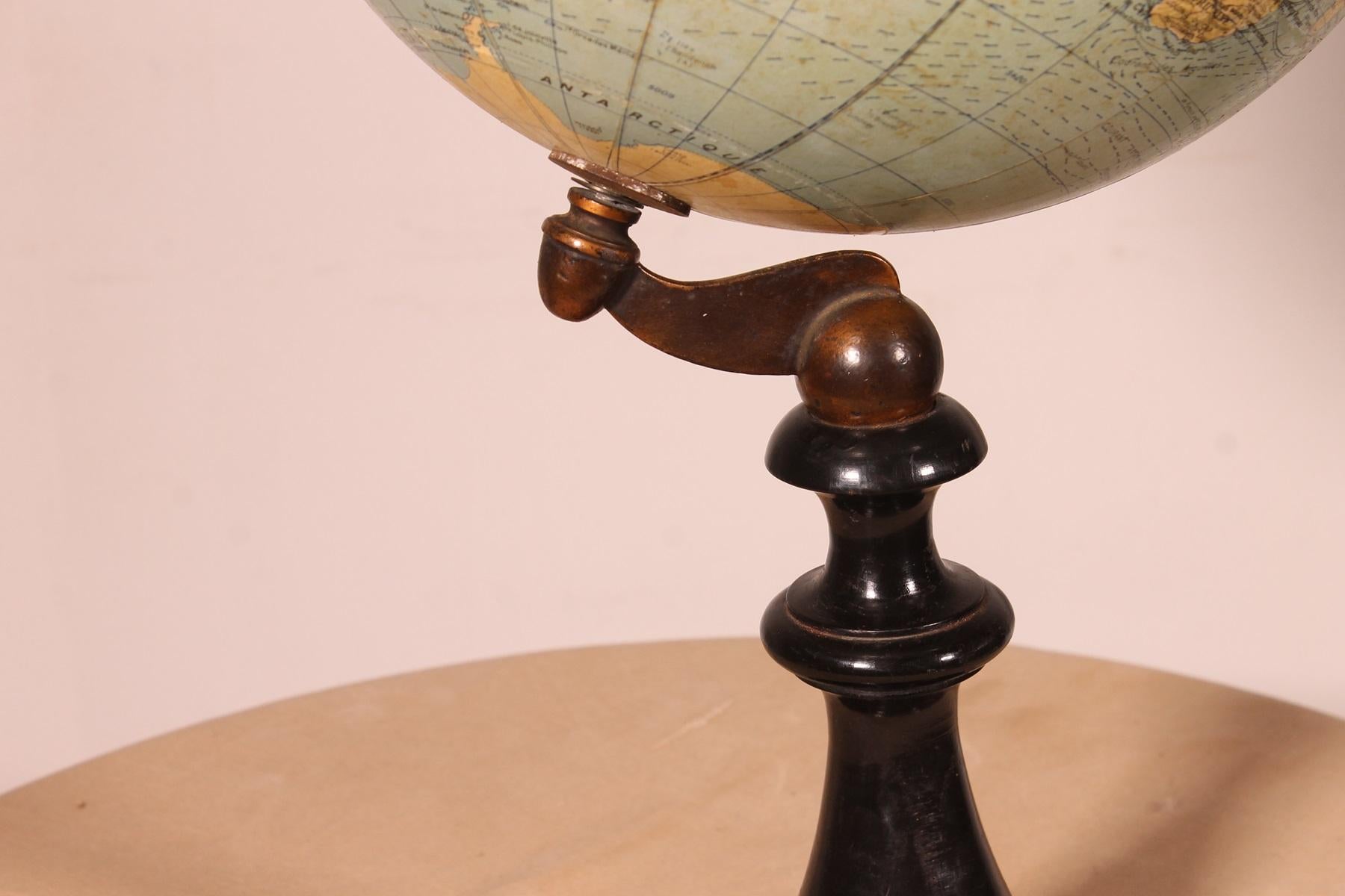 Napoléon III Globe terrestre par G. Thomas Paris en vente