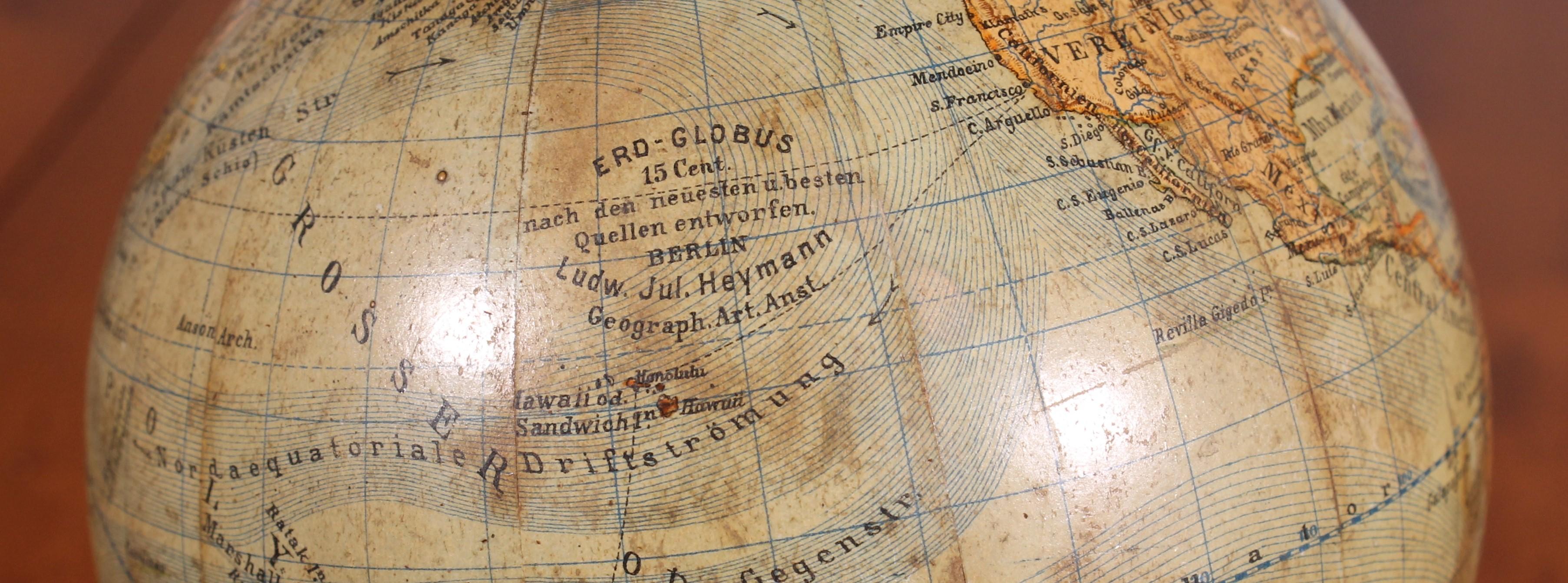 Papier Globe terrestre Erd globus - 19e siècle en vente