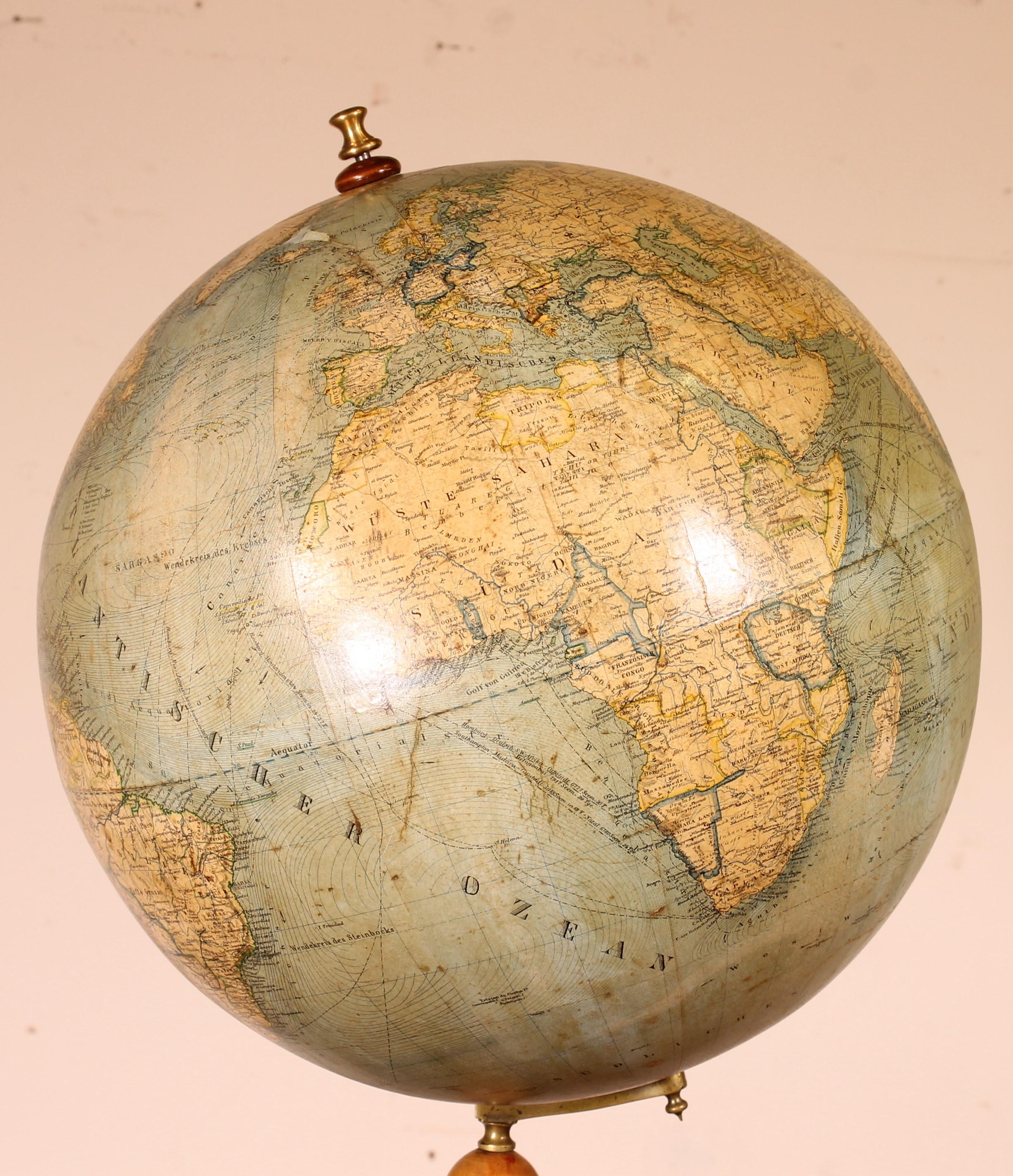 Napoléon III Globe terrestre Erd globus du 19e siècle en vente