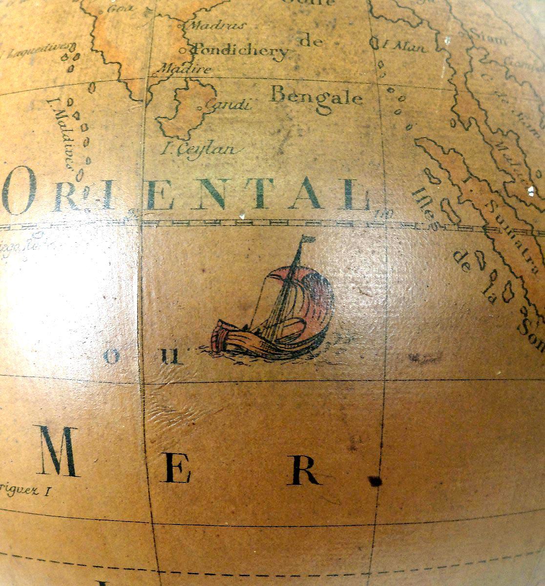 Terrestrial Globe French 18th Century, Swinging Structure 12