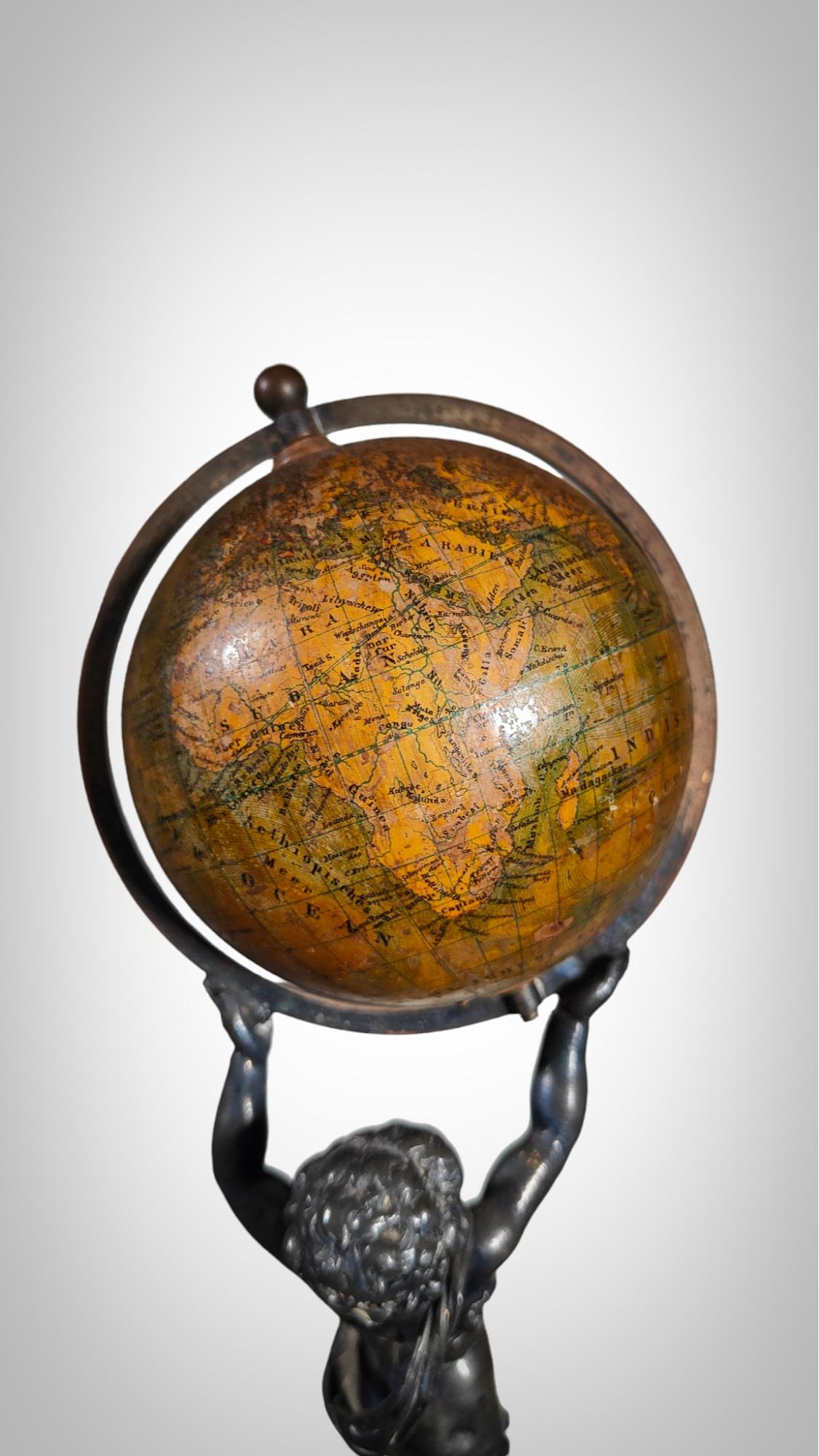 Globe terrestre Ludwig Julius Heymann, vers 1880 en vente 8
