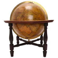 Globe terrestre signé Cary, Londres, 1800