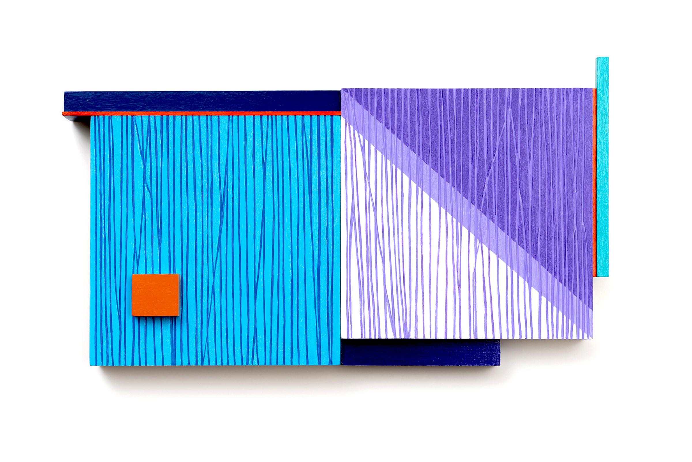 Abstract Painting Terri Fridkin - Une voie ou une autre - Sculpture murale abstraite - bleu, violet, orange, minimalisme