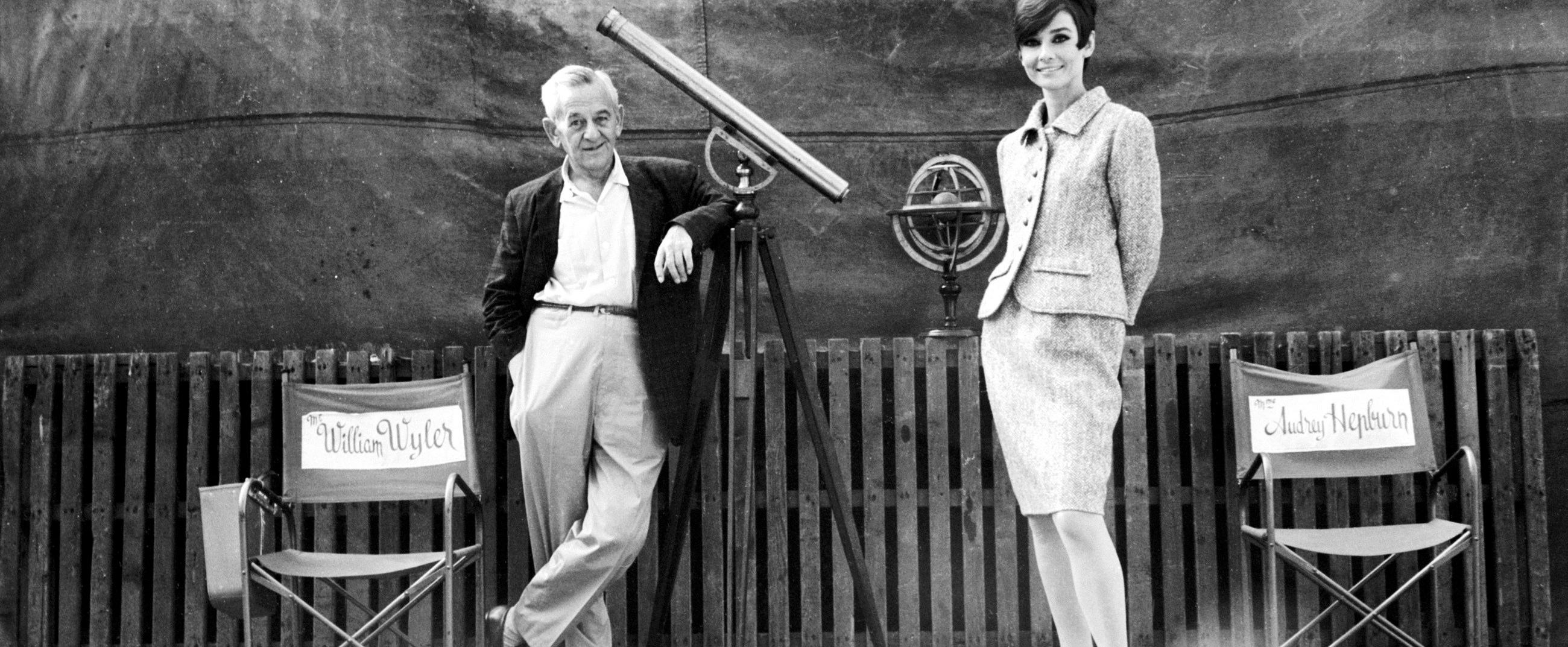 Wyler und Hepburn arbeiteten bei drei Filmen zusammen: Roman Holiday (1953), Audreys Oscar-gekrönte Paraderolle; The Children's Hour (1961), ein Drama über den Schmerz, der durch Unwissenheit und Lügen verursacht wird; und How to Steal a Million