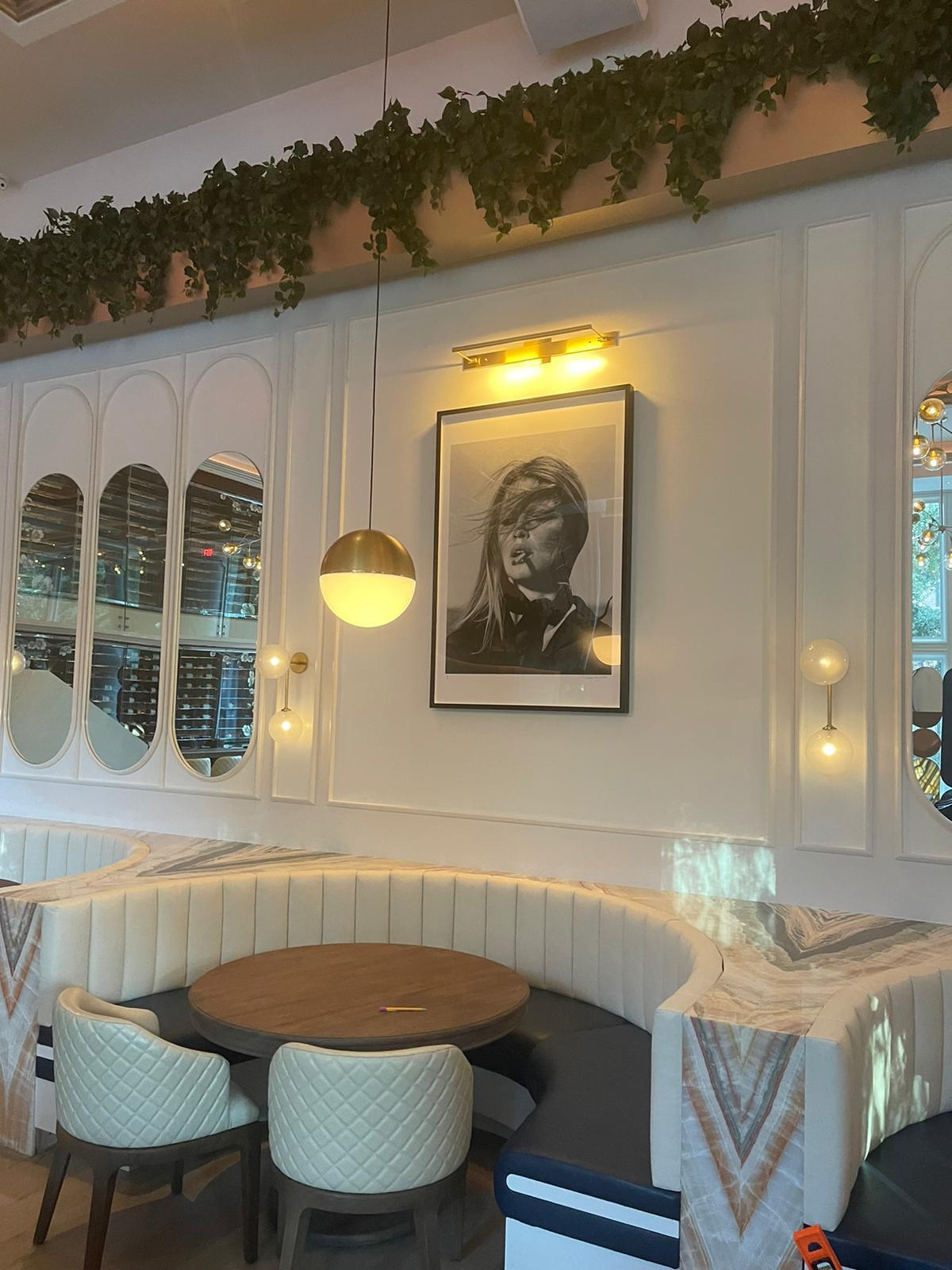 Brigitte Bardot 1971 signiert von Terry O'Neill - Künstler Proof Großformatiges Gemälde im Angebot 5