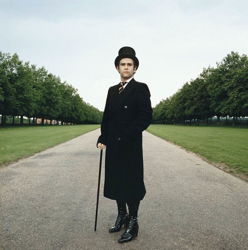 Terry O'Neill Landscape Photograph - Elton John, A Single Man (Color)