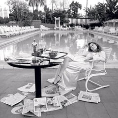 Faye Dunaway at the Pool, Black and White (30" x 30")