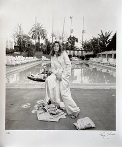 Faye Dunaway Oscar Shot Outtake Black and White (Posthumous Print)