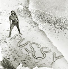 Vintage Terry O'Neill (Black and White) - Honor Blackman, 'Pussy Galore', Miami