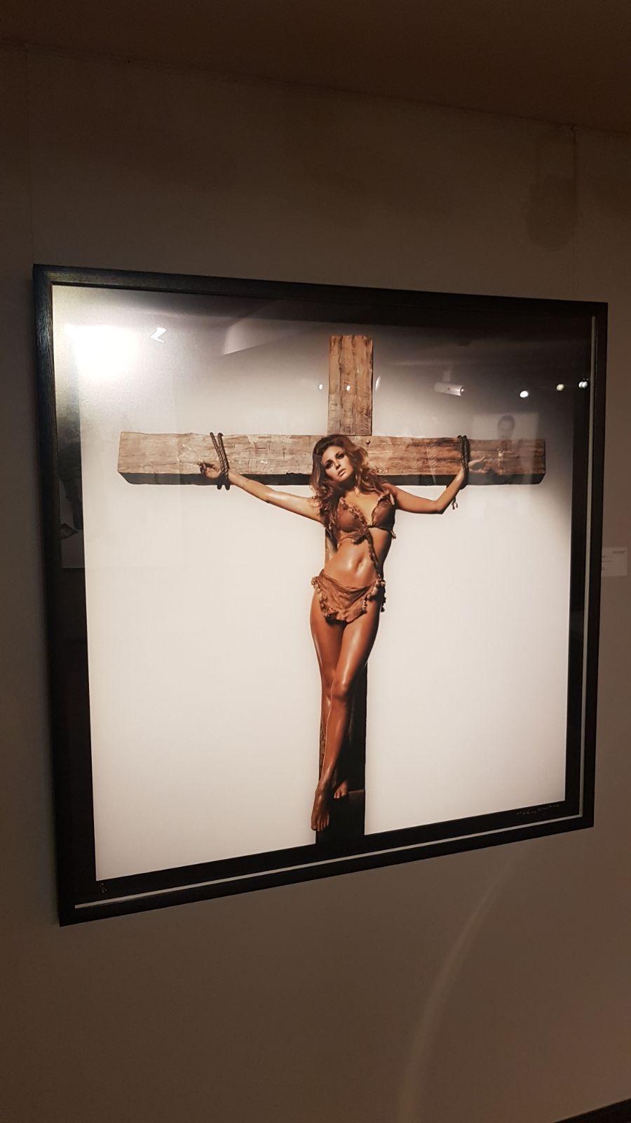 Raquel Welch on the Cross - Terry O'Neill, lifetime signed, 48x48 in, colour For Sale 1